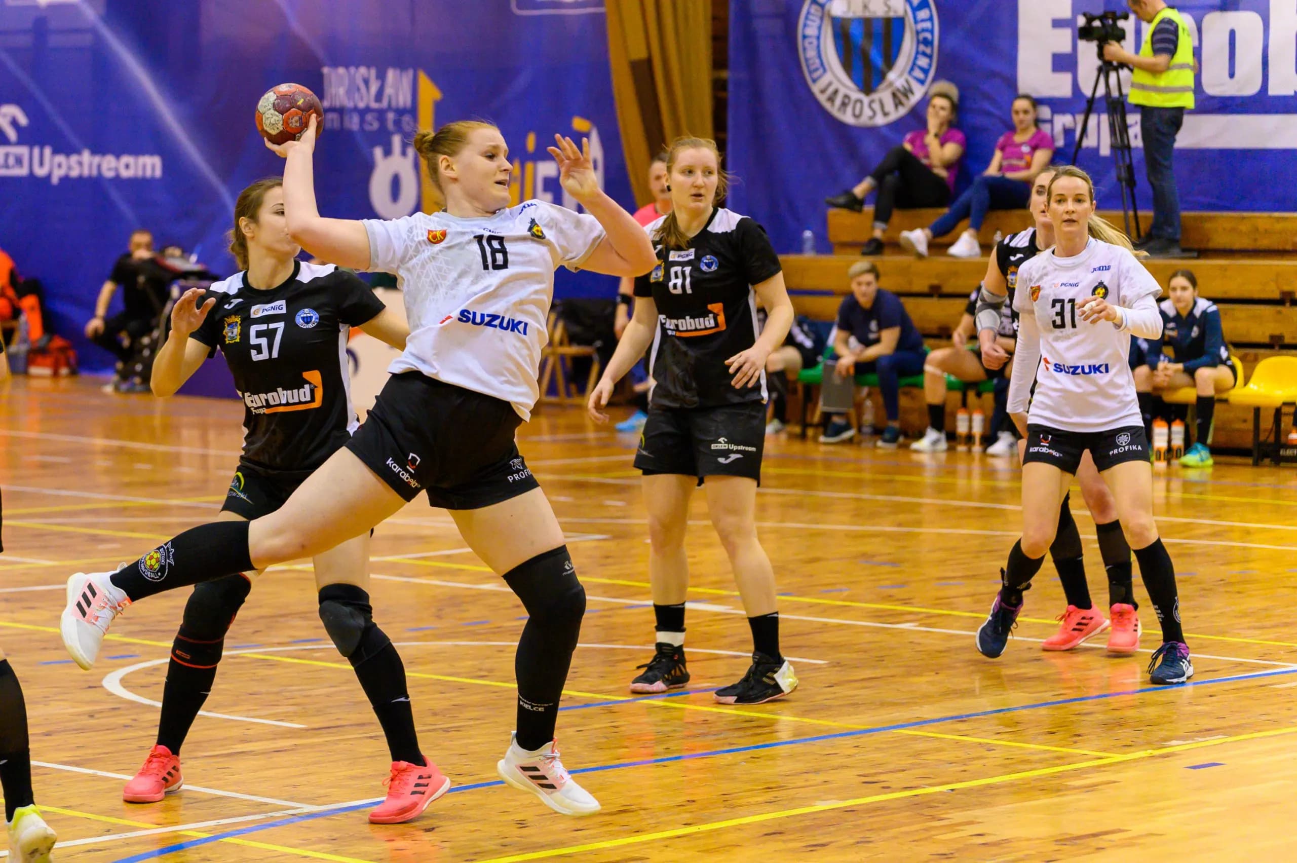 Skrót meczu 14 serii: Eurobud JKS Jarosław – Suzuki Korona Handball Kielce