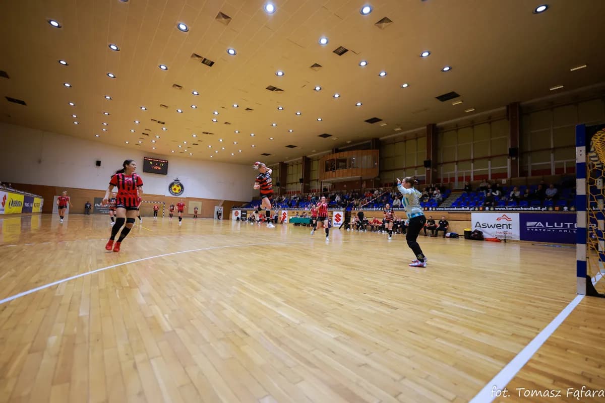 Suzuki Korona Handball Kielce – MKS Piotrcovia Piotrków Trybunalski 28:39