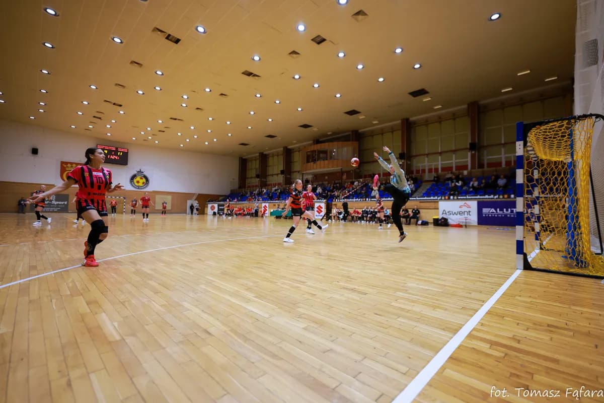 Suzuki Korona Handball Kielce – MKS Piotrcovia Piotrków Trybunalski 28:39