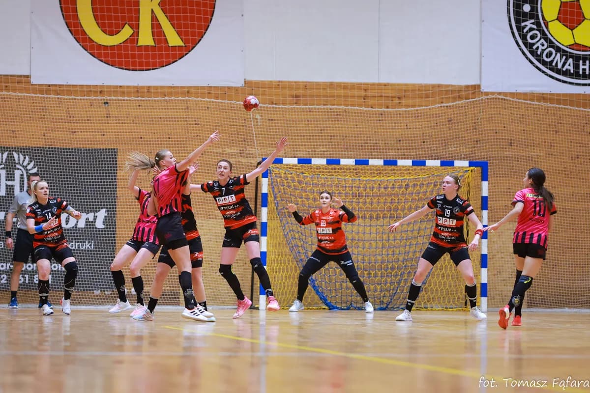 Suzuki Korona Handball Kielce – MKS Piotrcovia Piotrków Trybunalski 28:39