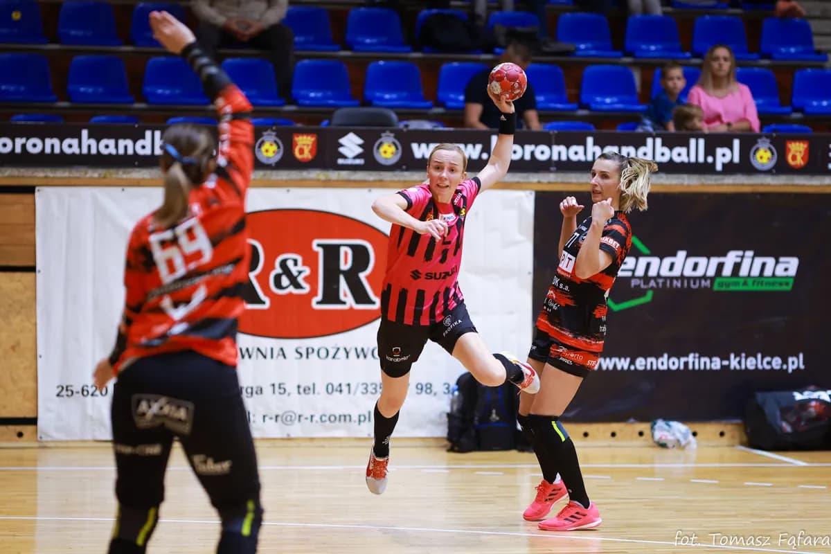 Suzuki Korona Handball Kielce – MKS Piotrcovia Piotrków Trybunalski 28:39