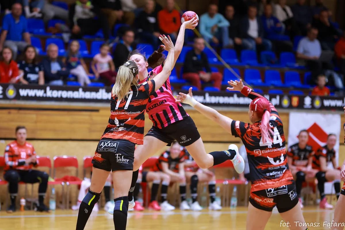Suzuki Korona Handball Kielce – MKS Piotrcovia Piotrków Trybunalski 28:39