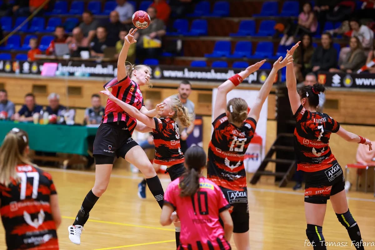 Suzuki Korona Handball Kielce – MKS Piotrcovia Piotrków Trybunalski 28:39