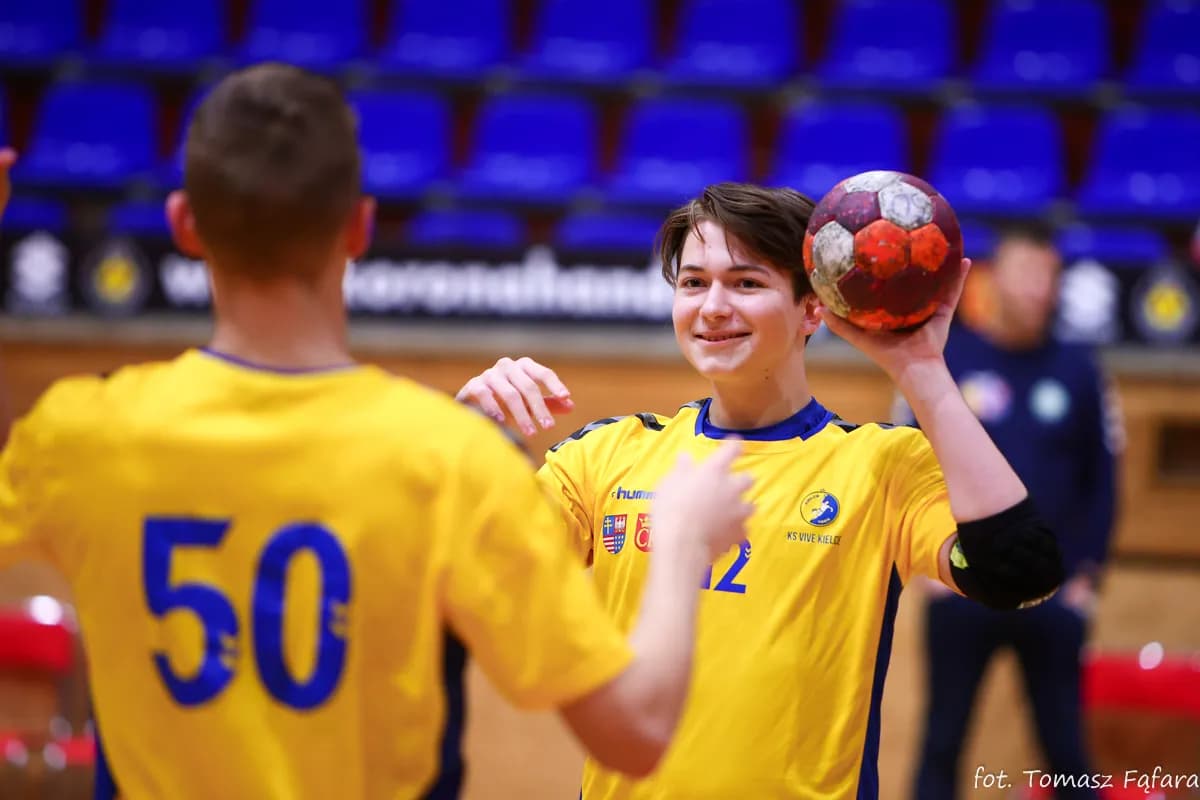 Suzuki Korona Handball – Juniorzy KS Vive Kielce – sparing