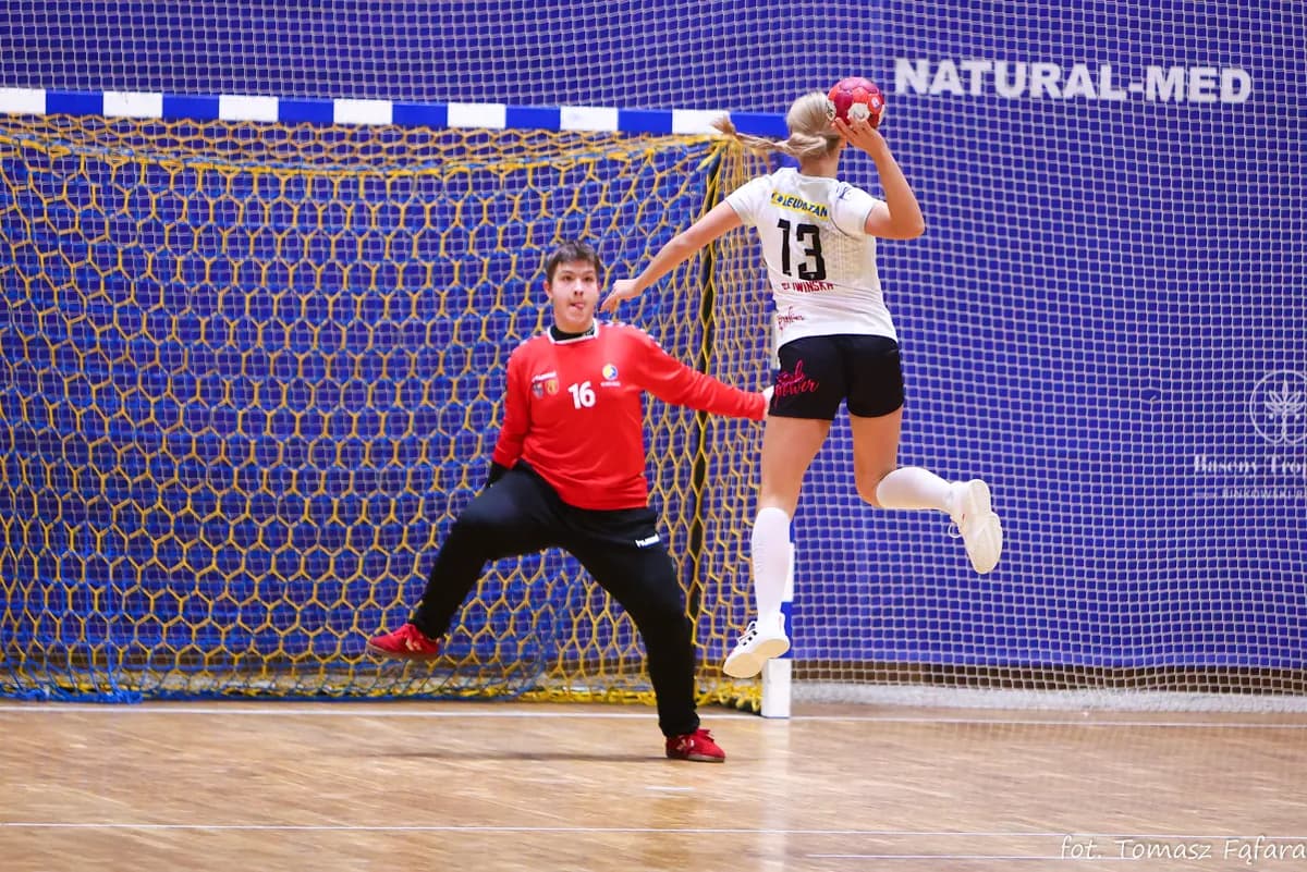 Suzuki Korona Handball – Juniorzy KS Vive Kielce – sparing