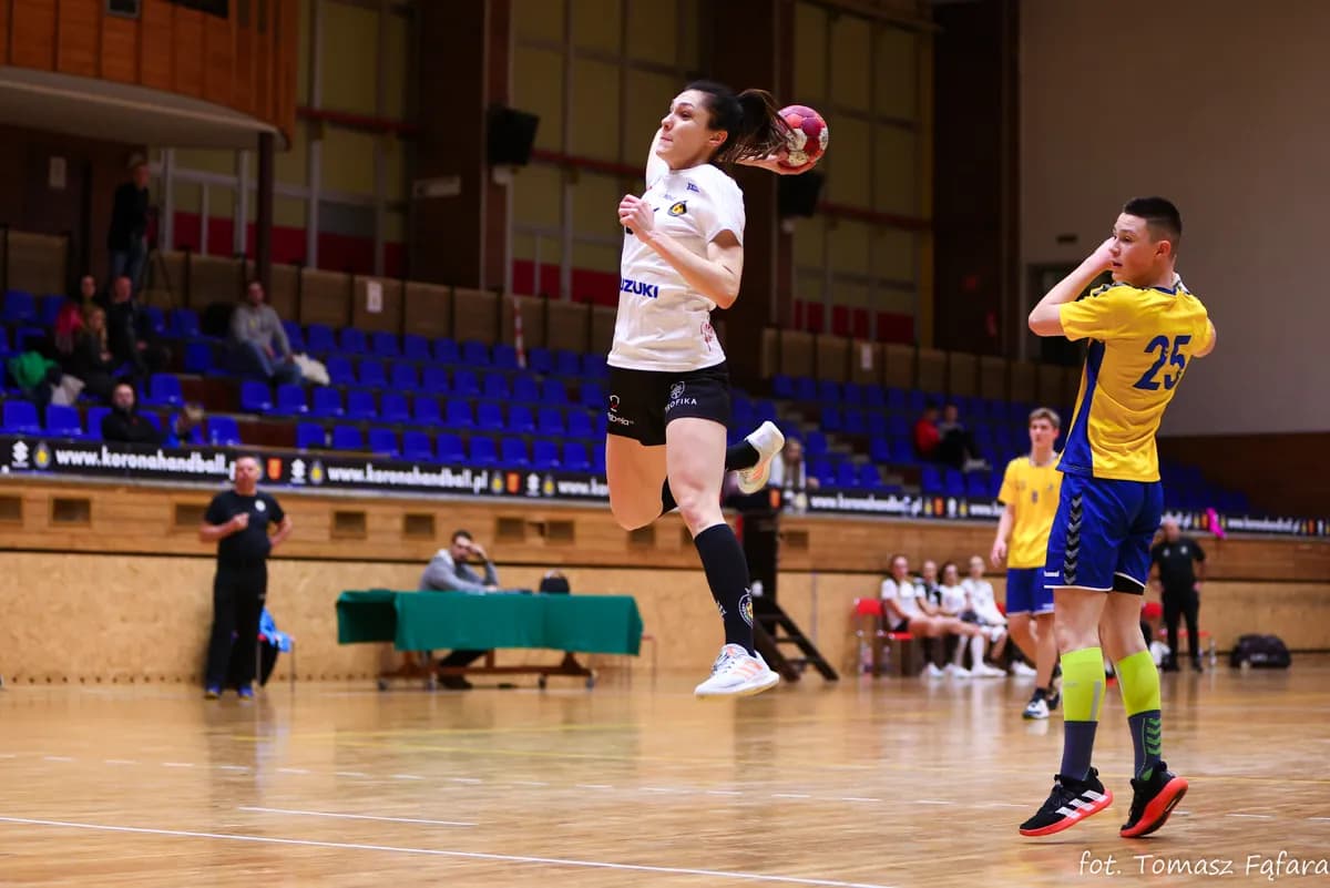 Suzuki Korona Handball – Juniorzy KS Vive Kielce – sparing