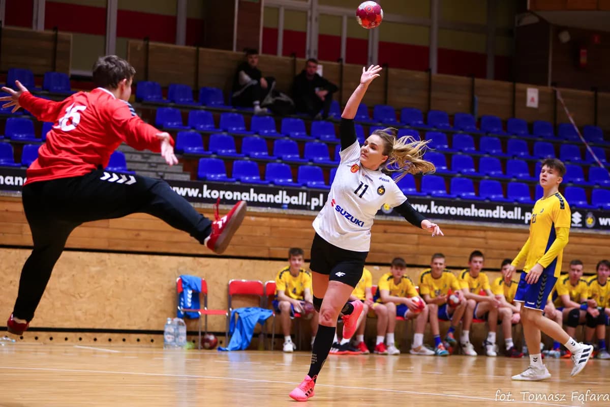 Suzuki Korona Handball – Juniorzy KS Vive Kielce – sparing