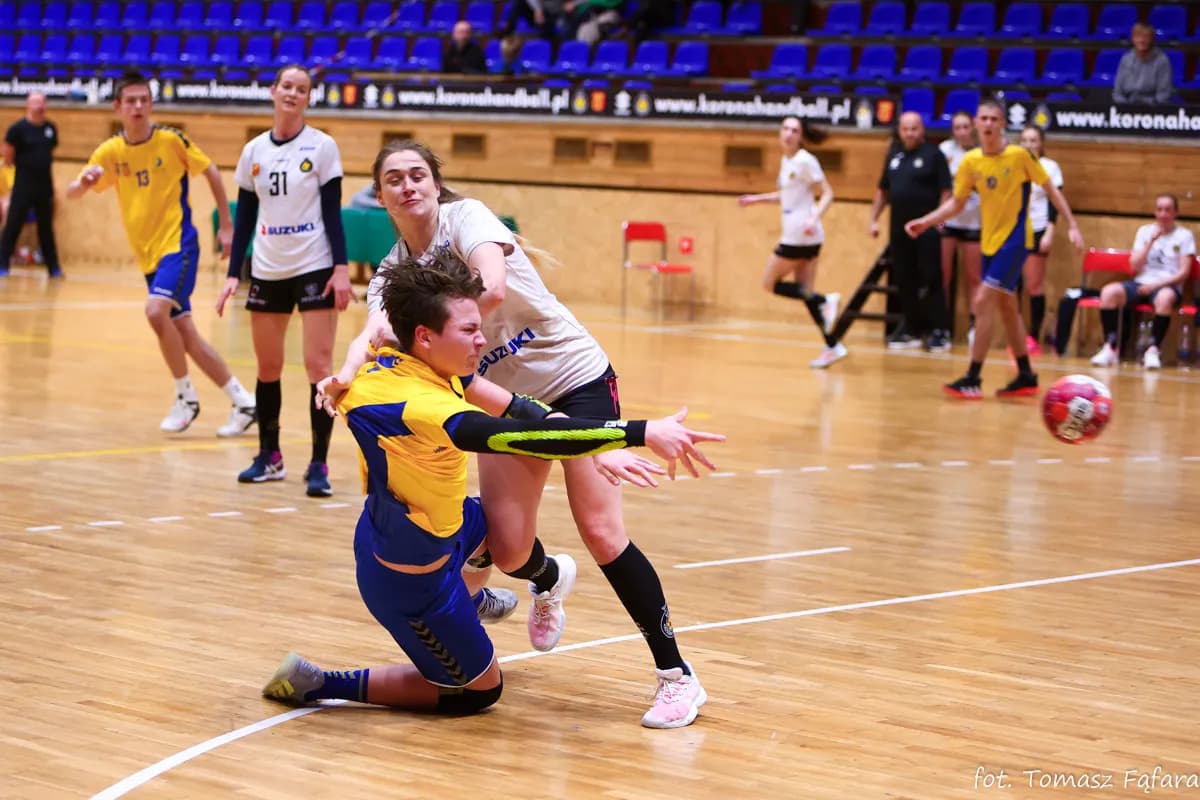 Suzuki Korona Handball – Juniorzy KS Vive Kielce – sparing