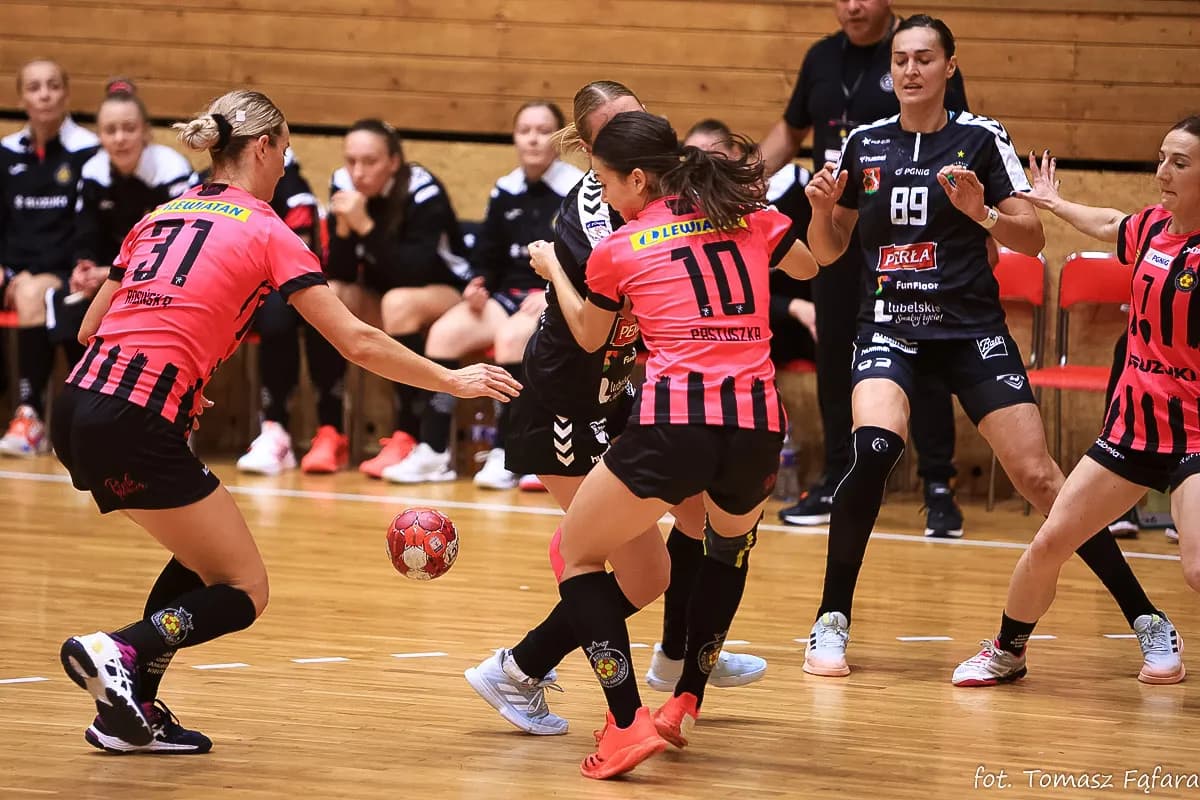 Suzuki Korona Handball Kielce – MKS Funfloor Perła Lublin 22:29
