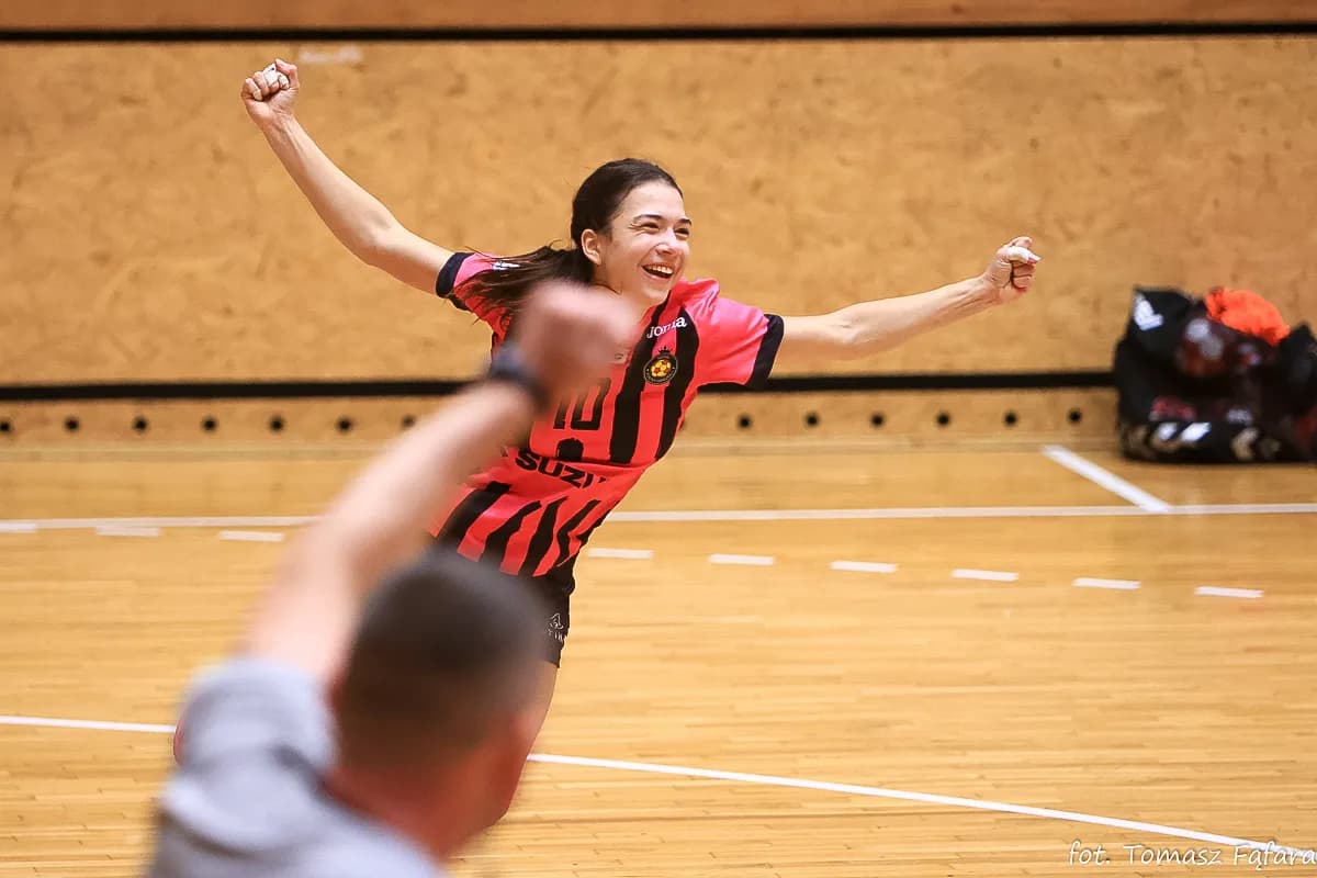 Suzuki Korona Handball Kielce – MKS Funfloor Perła Lublin 22:29