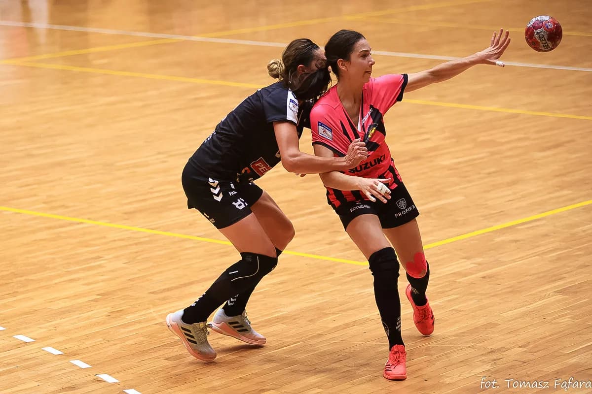 Suzuki Korona Handball Kielce – MKS Funfloor Perła Lublin 22:29