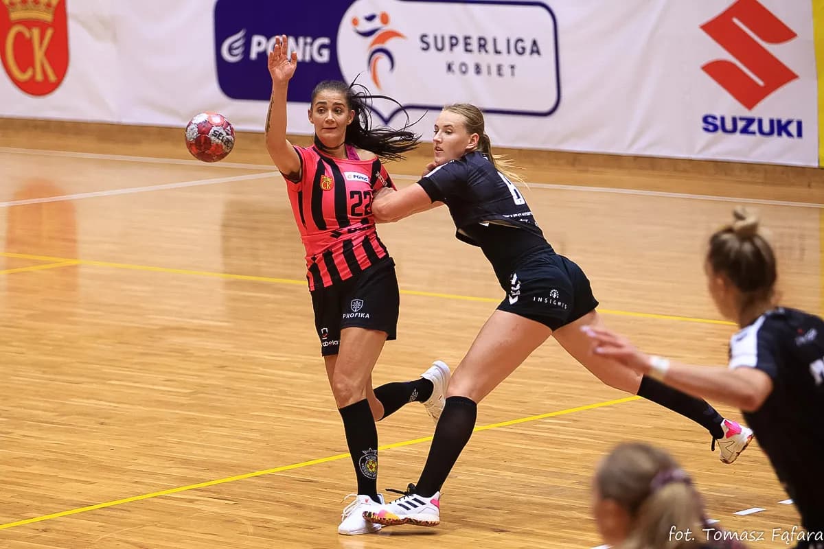 Suzuki Korona Handball Kielce – MKS Funfloor Perła Lublin 22:29