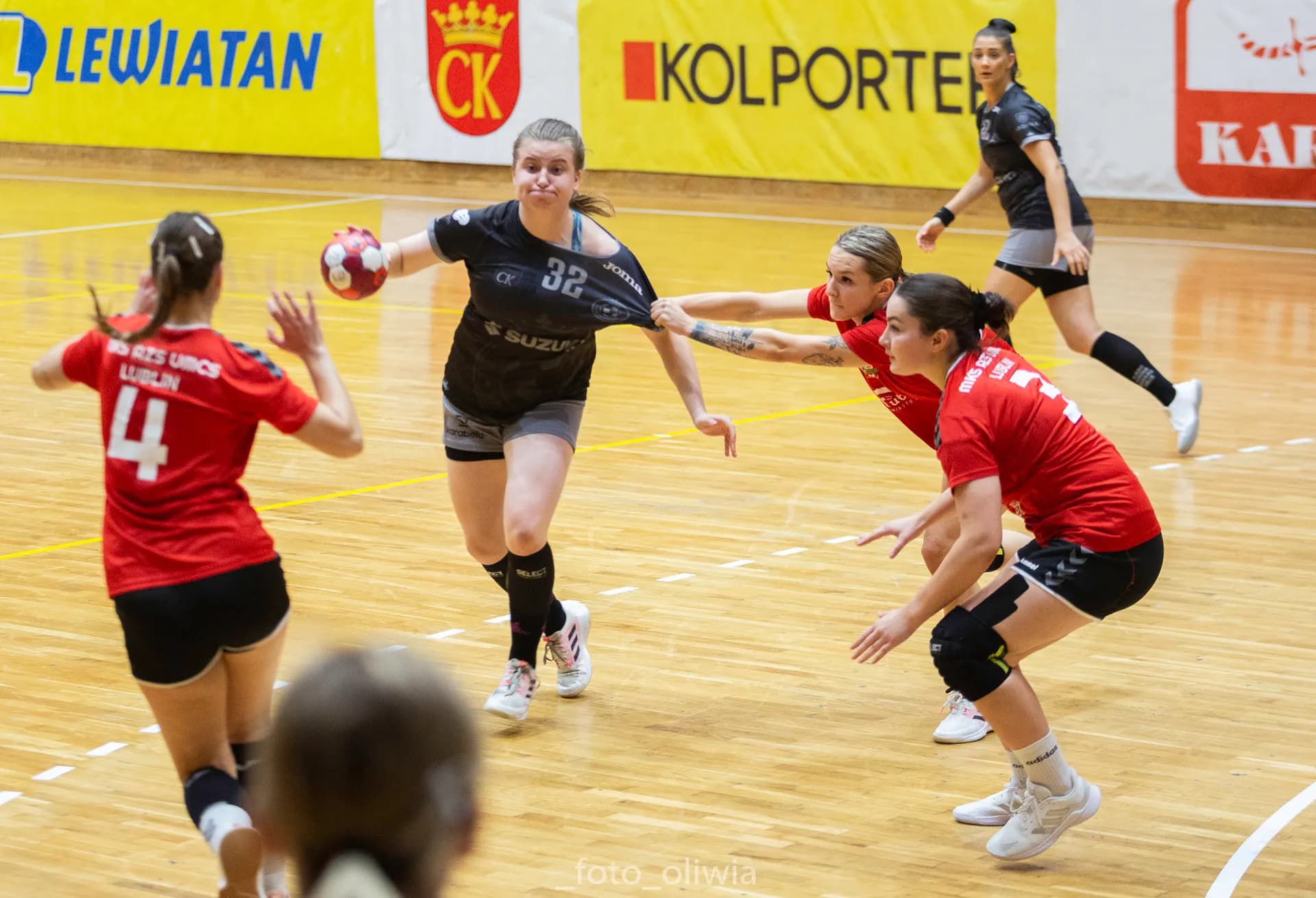 Suzuki Korona Handball Kielce vs MKS AZS UMCS Lublin (cz.2)