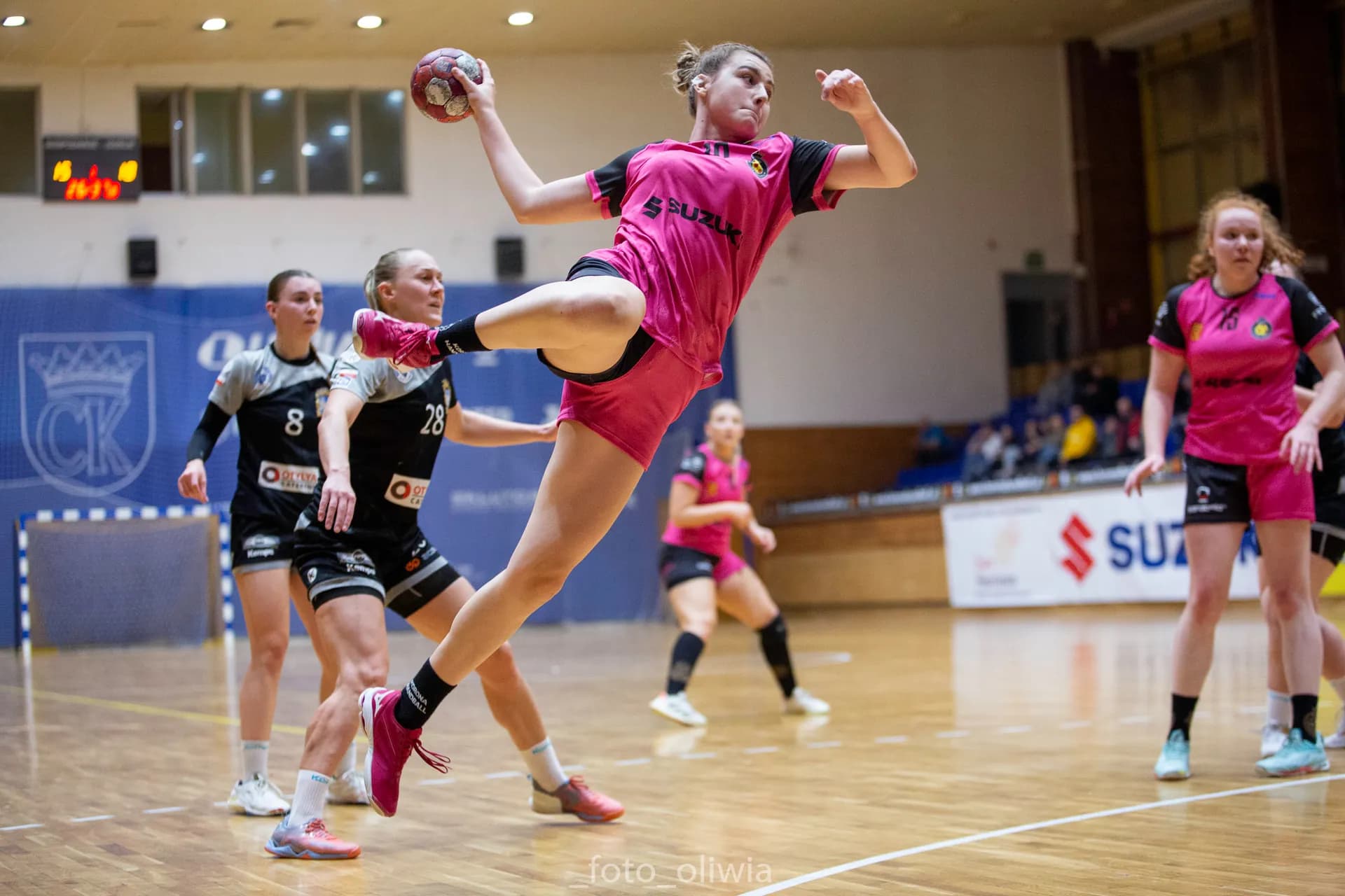 Suzuki Korona Handball Kielce vs JKS San Jarosław (cz.1)
