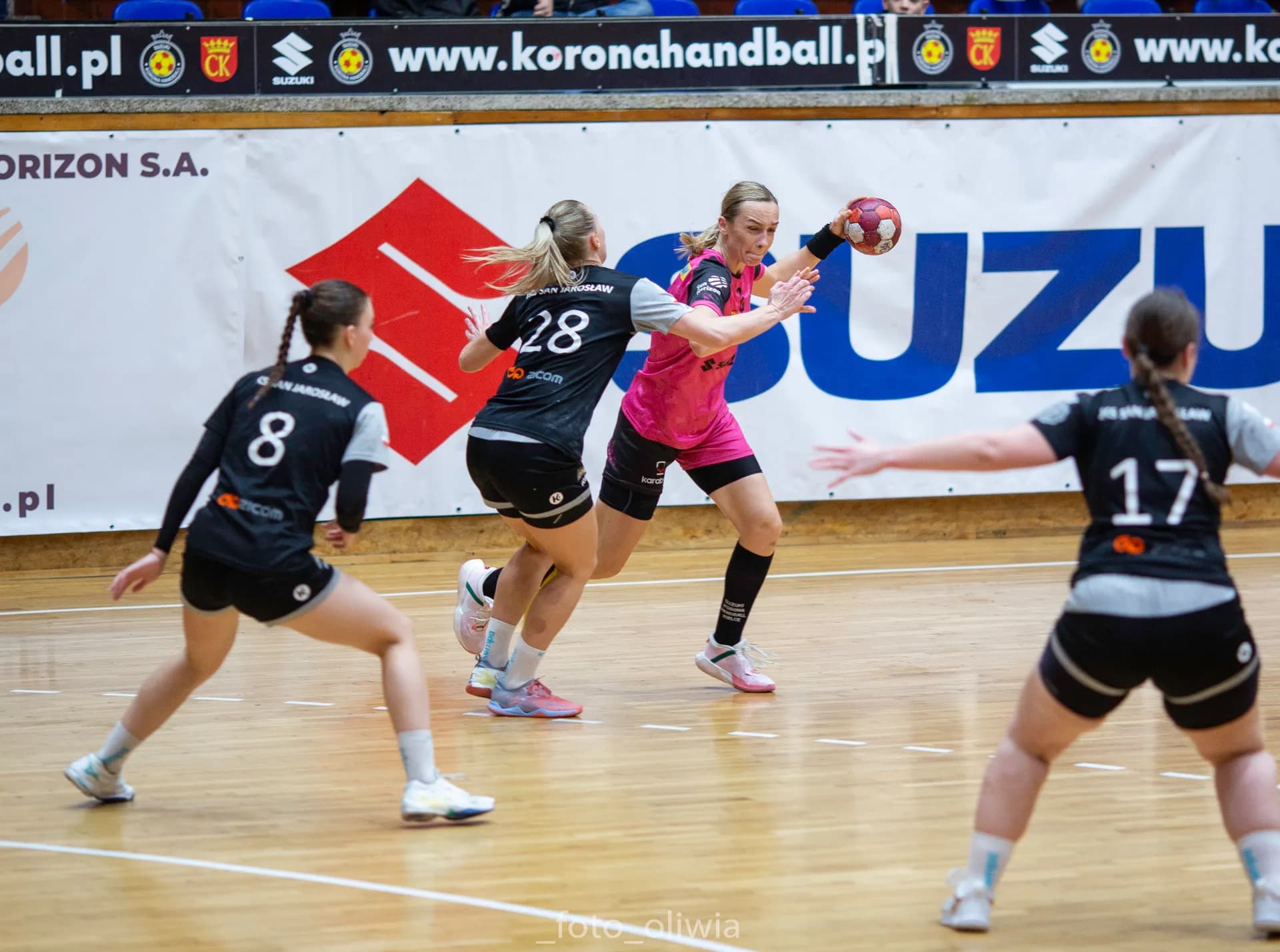 Suzuki Korona Handball Kielce vs JKS San Jarosław (cz.1)