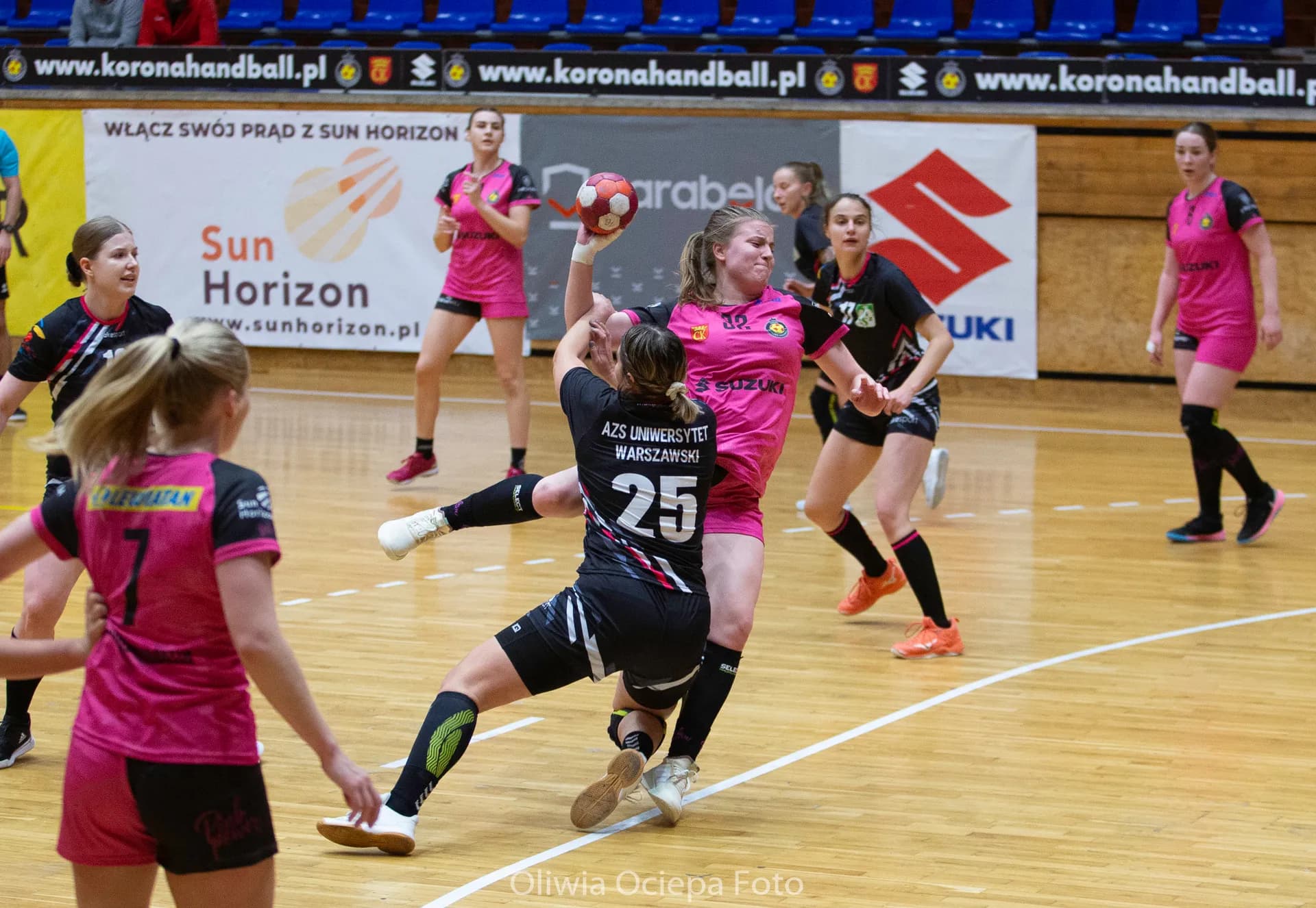 Suzuki Korona Handball Kielce vs AZS UW Warszawa