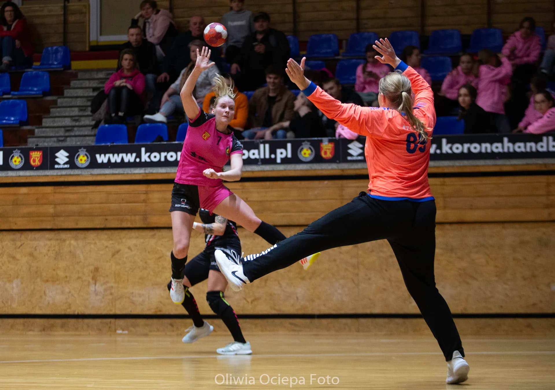 Suzuki Korona Handball Kielce vs AZS UW Warszawa