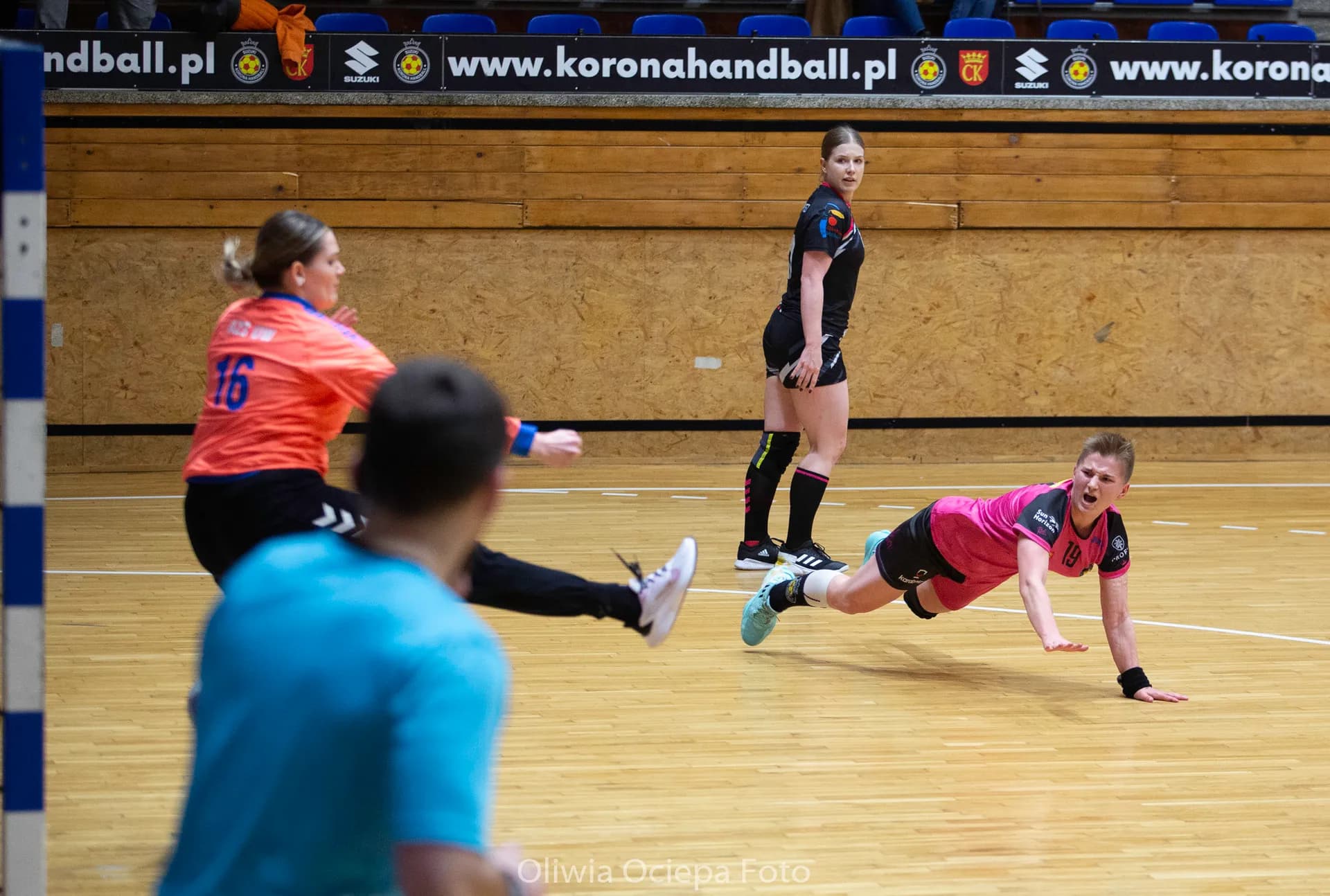 Suzuki Korona Handball Kielce vs AZS UW Warszawa