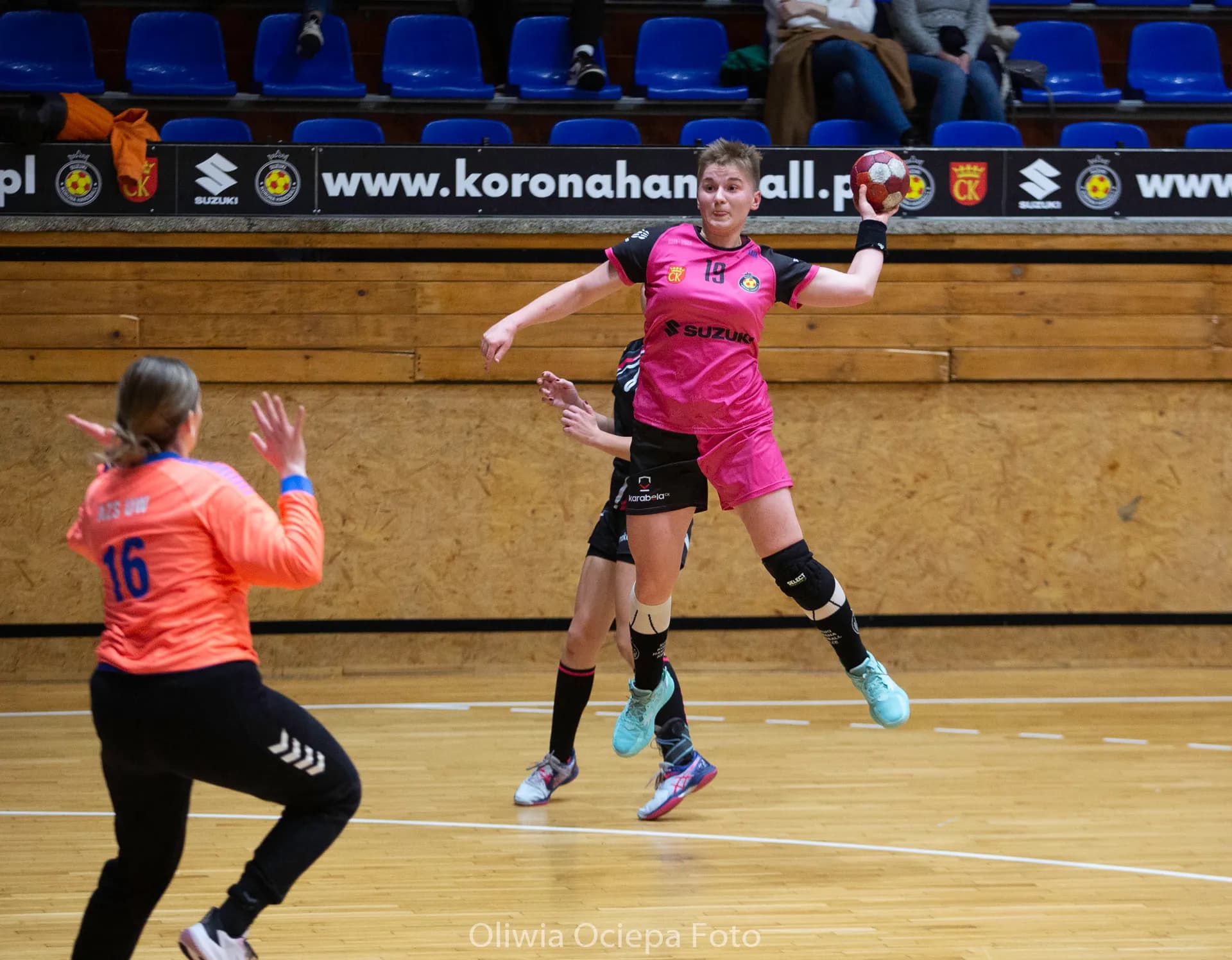 Suzuki Korona Handball Kielce vs AZS UW Warszawa