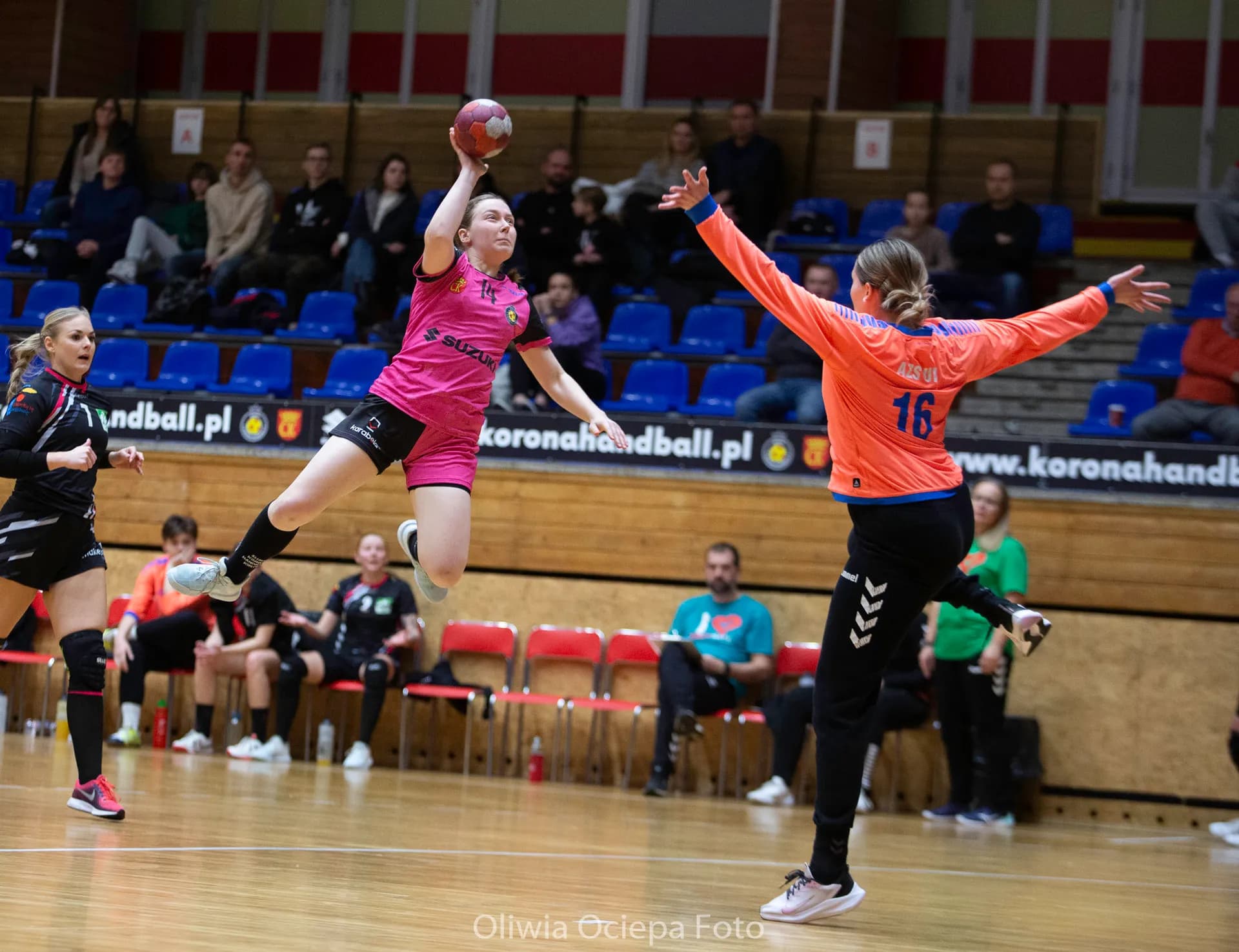Suzuki Korona Handball Kielce vs AZS UW Warszawa