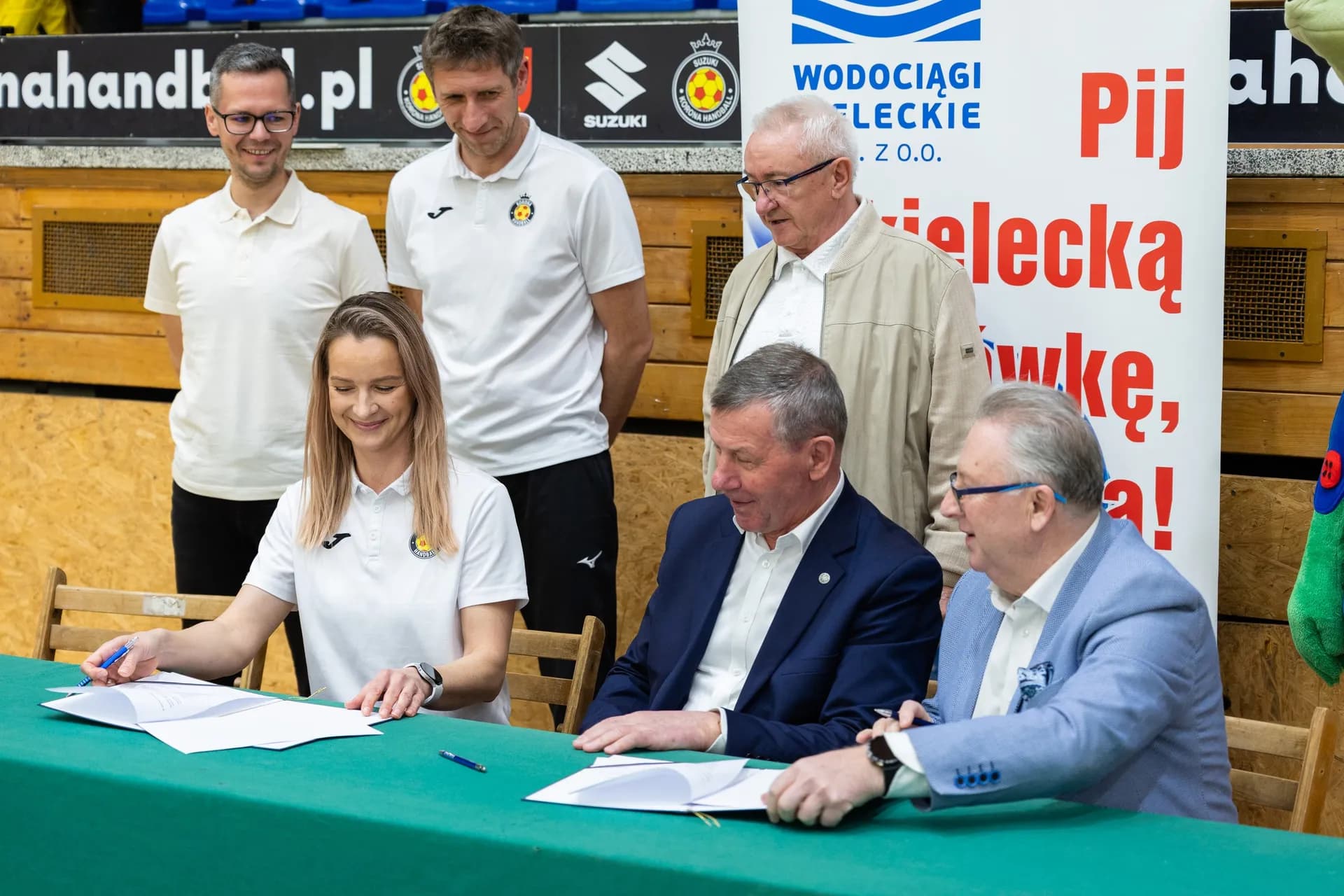 Zdjęcia z meczu Korona Handball – SPR Olkusz