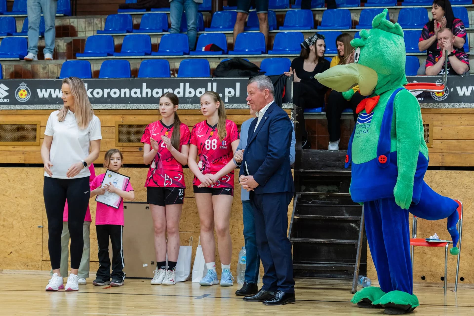 Zdjęcia z meczu Korona Handball – SPR Olkusz