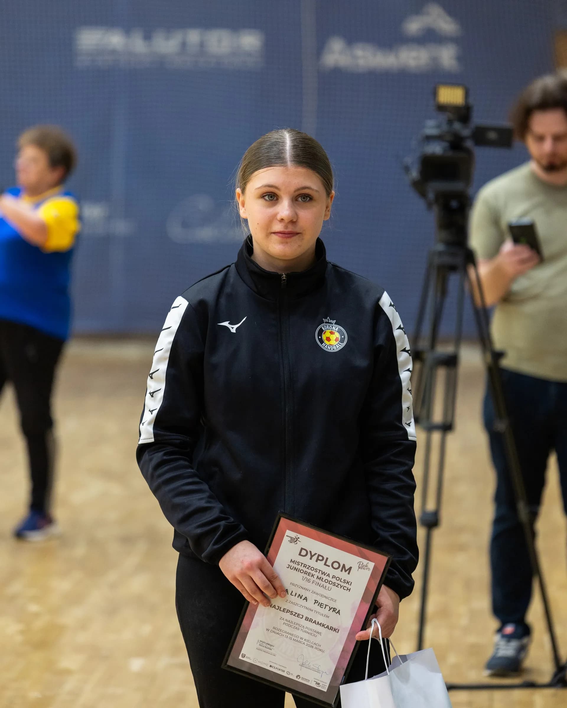Zdjęcia z meczu Korona Handball – SPR Olkusz