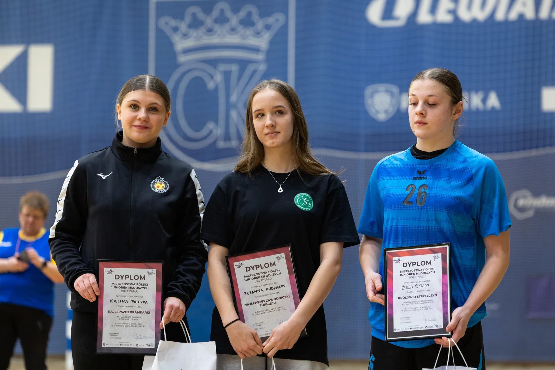 Zdjęcia z meczu Korona Handball – SPR Olkusz