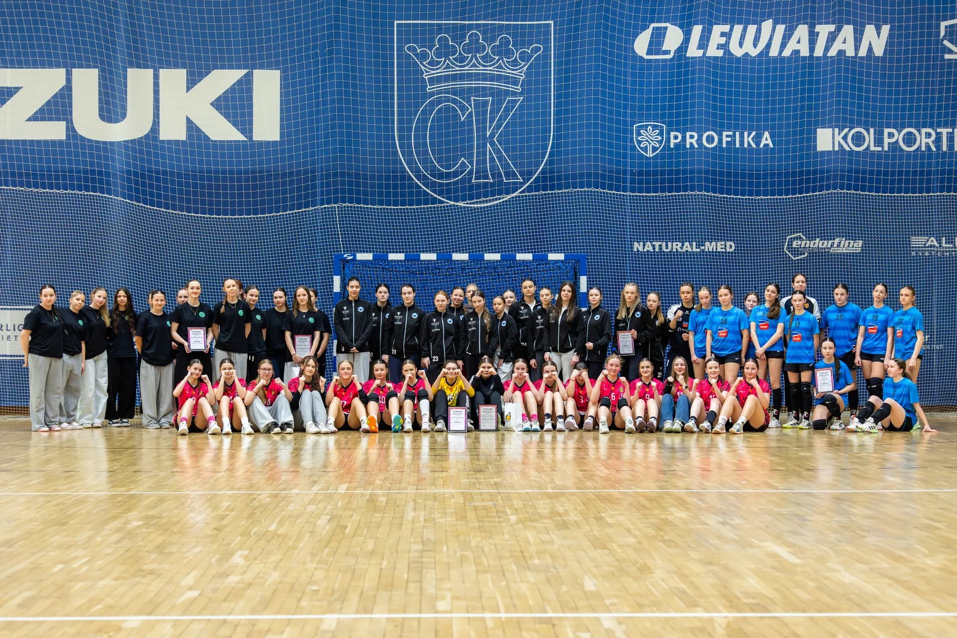 Zdjęcia z meczu Korona Handball – SPR Olkusz