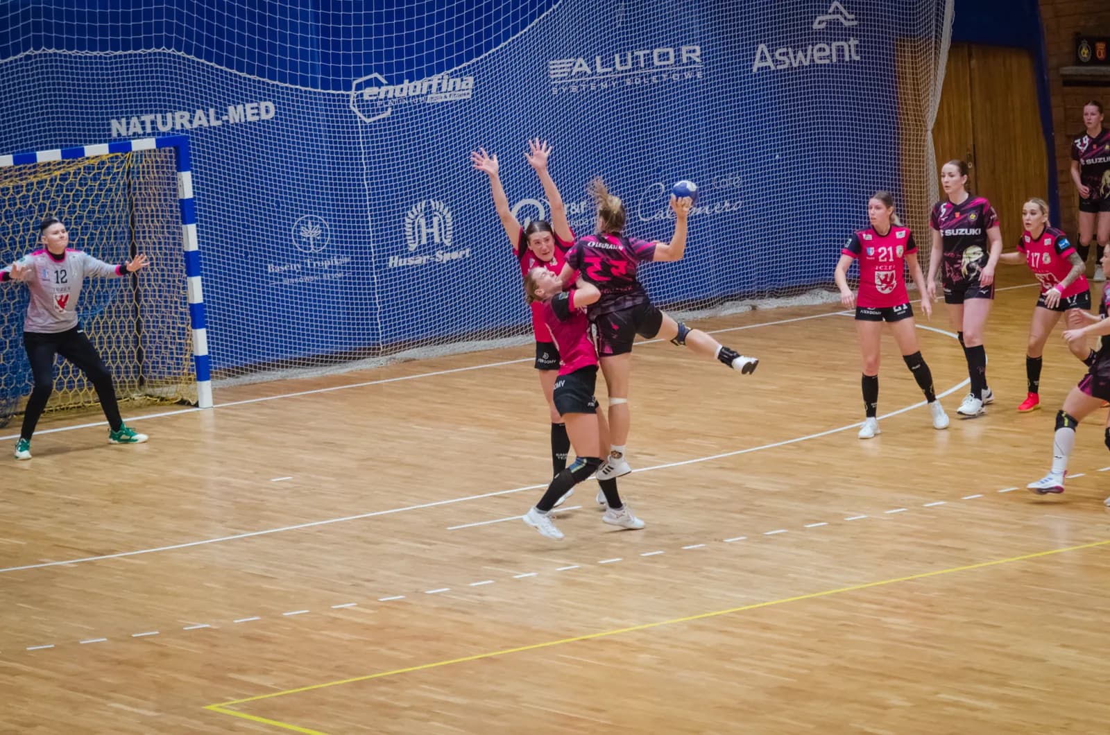 Suzuki Korona Handball Kielce vs SPR Sambor Tczew
