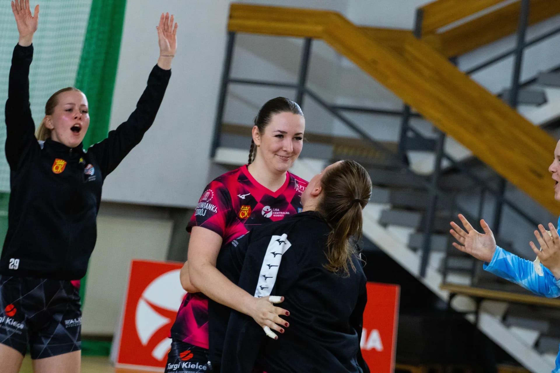 Zdjęcia z meczu AZS AWF Warszawa – Korona Handball Kielce