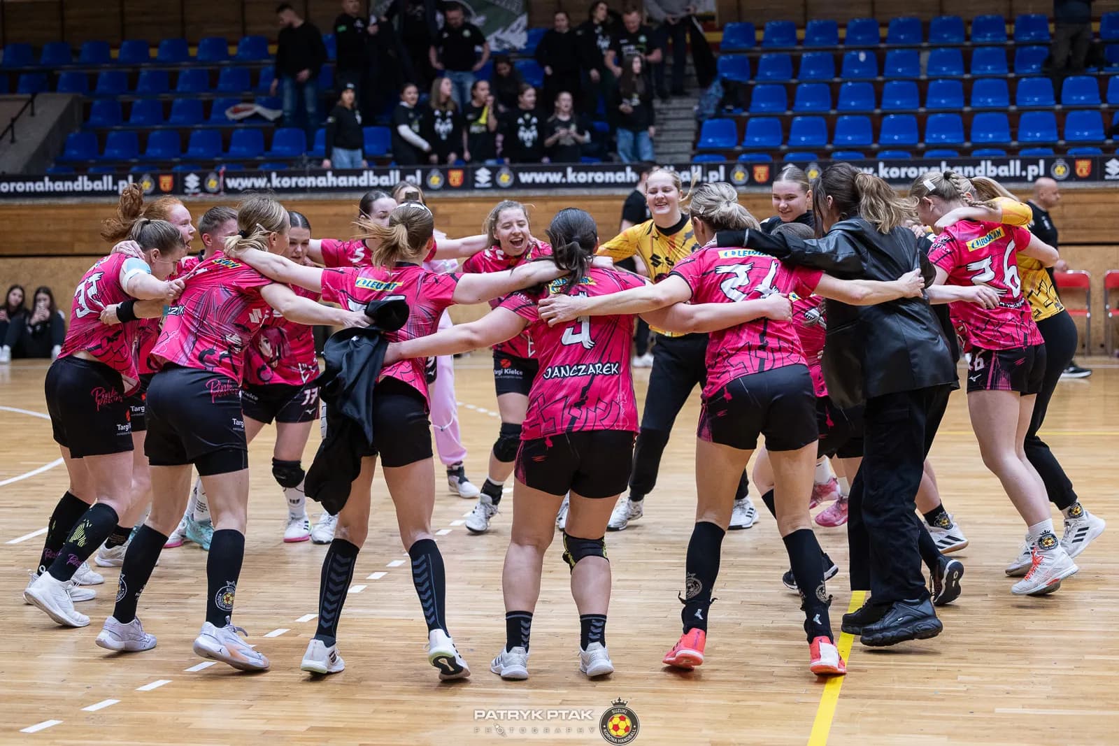 Suzuki Korona Handball Kielce vs PreZero APR Radom