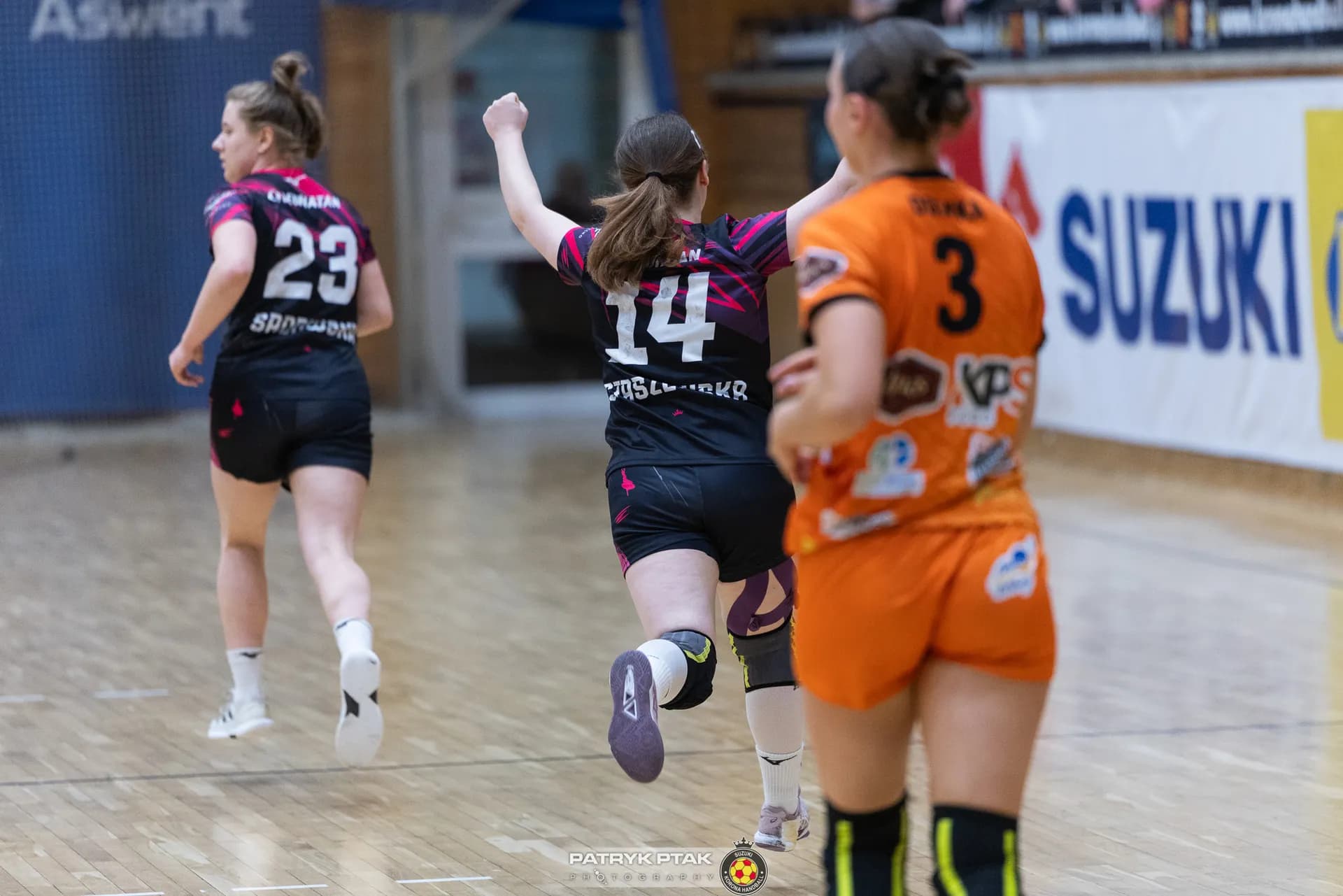 Zdjęcia z meczu Korona Handball – APR Radom