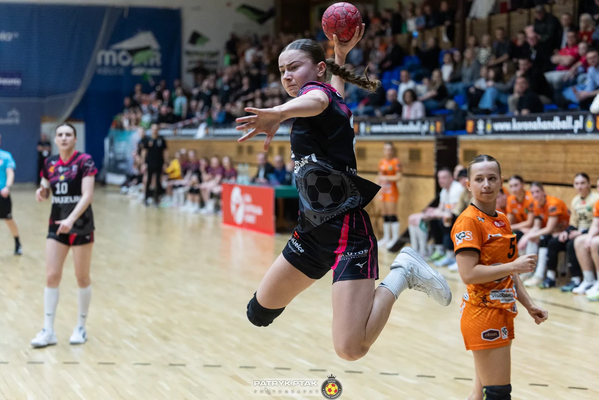 Zdjęcia z meczu Korona Handball – APR Radom