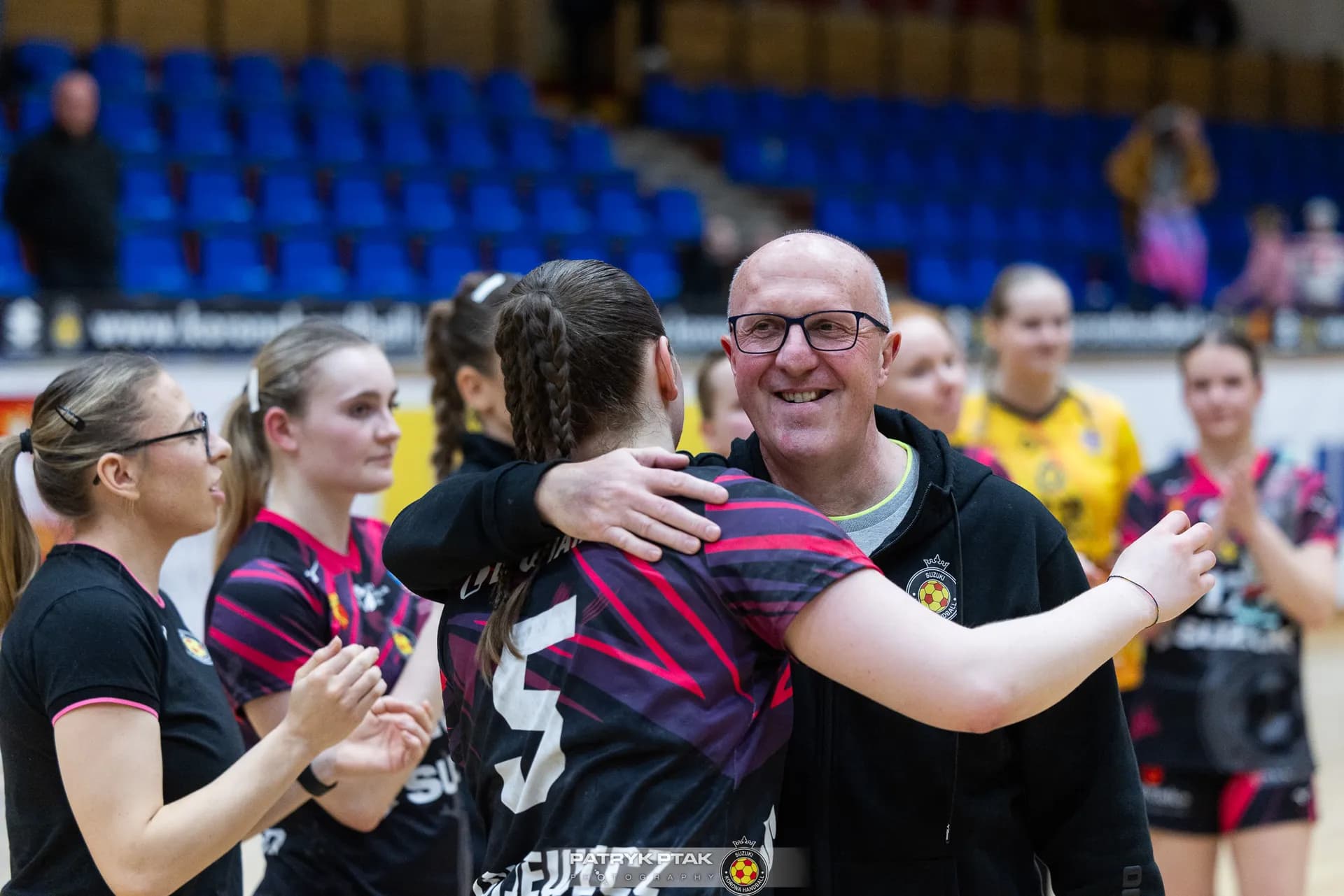 Zdjęcia z meczu Korona Handball – APR Radom