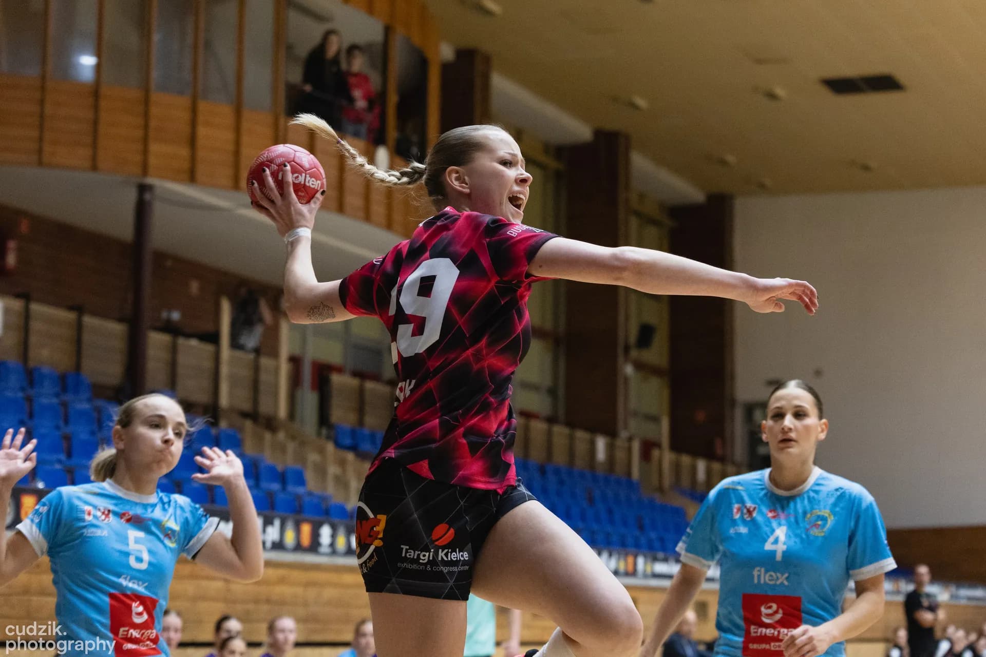 Zdjęcia z meczu Korona Handball Kielce – ENERGA Sambor Tczew