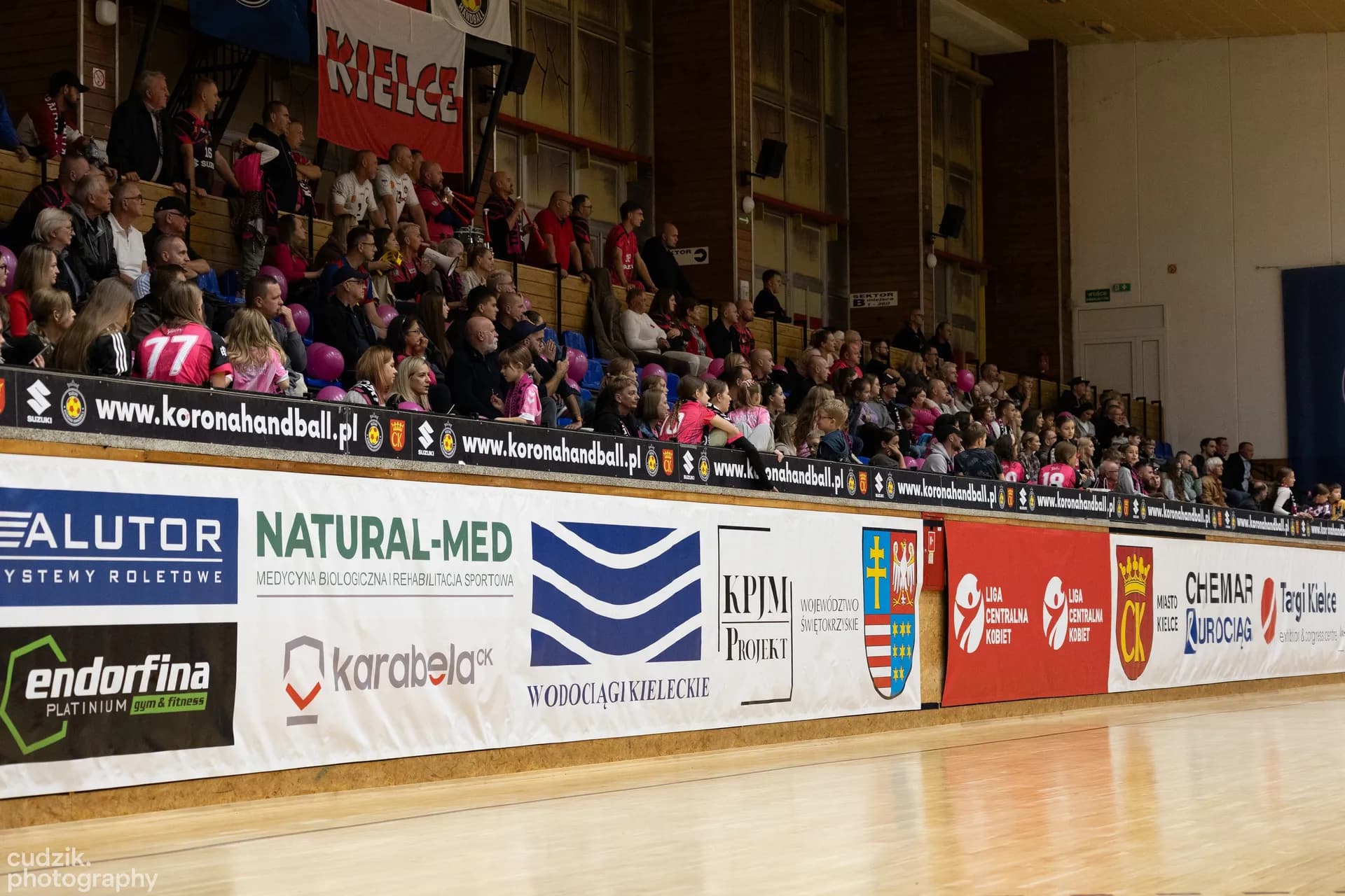 Zdjęcia z meczu Korona Handball Kielce – ENERGA Sambor Tczew
