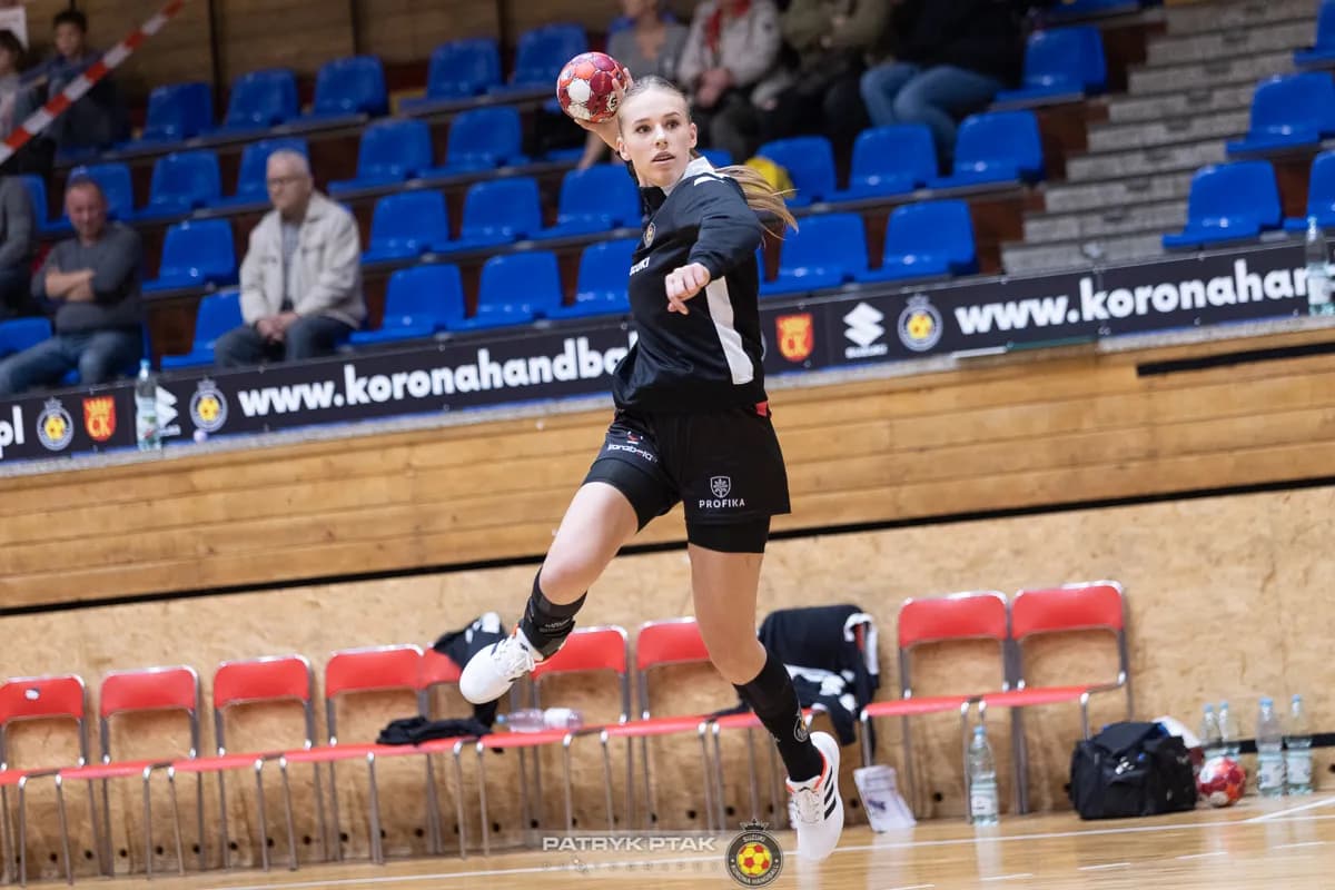 Suzuki Korona Handball Kielce – MKS Piotrcovia Piotrków Trybunalski 28:39