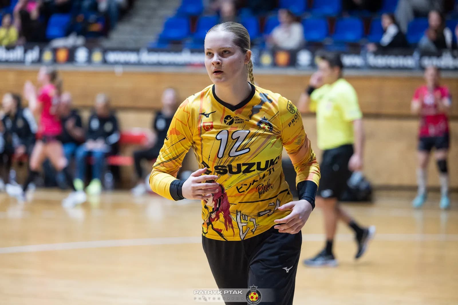 Dwa zwycięstwa juniorek Korony Handball. Awans był o krok