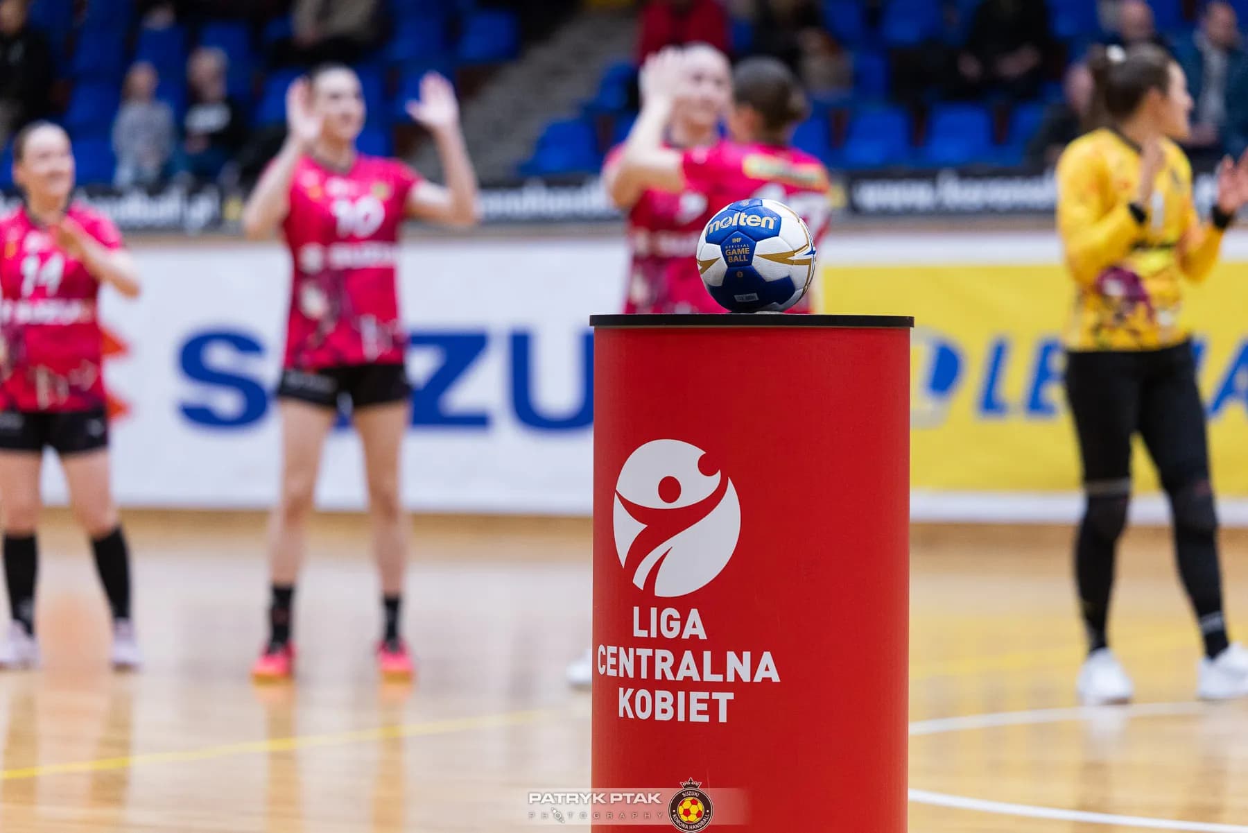 Galeria z meczu Suzuki Korona Handball Kielce – Galiczanka Lwów  fot. Patryk Ptak. Dziękujemy