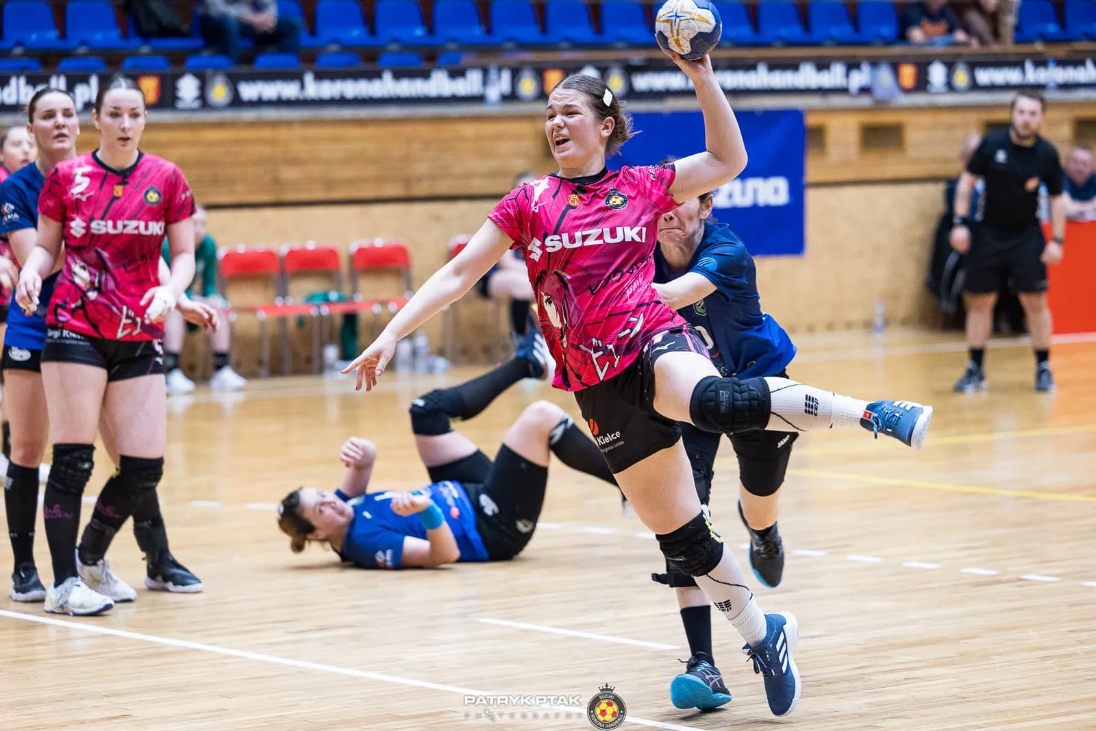 Leśniak na dłużej w Suzuki Koronie Handball!