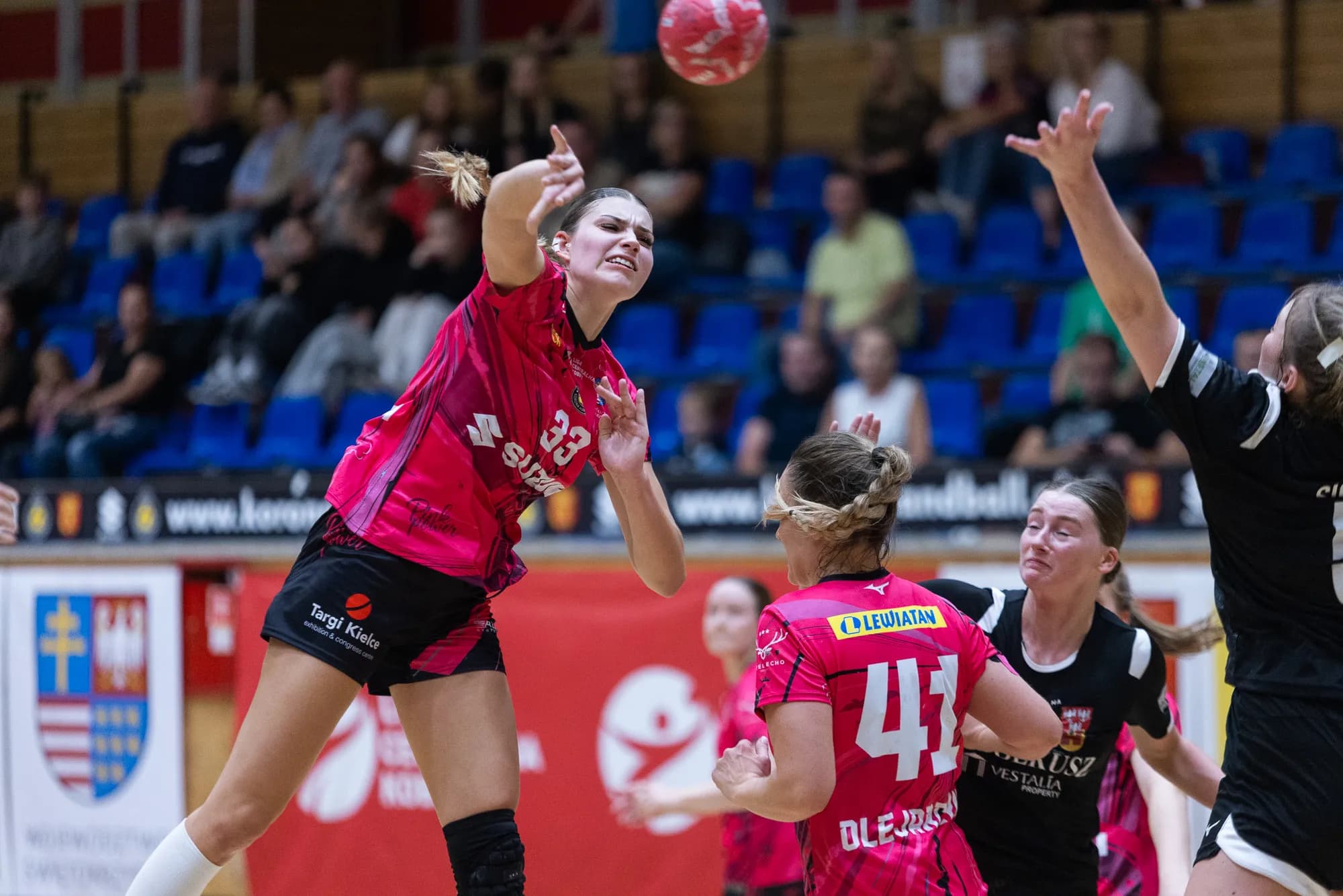 Wielkie zwycięstwo Suzuki Korony Handball!