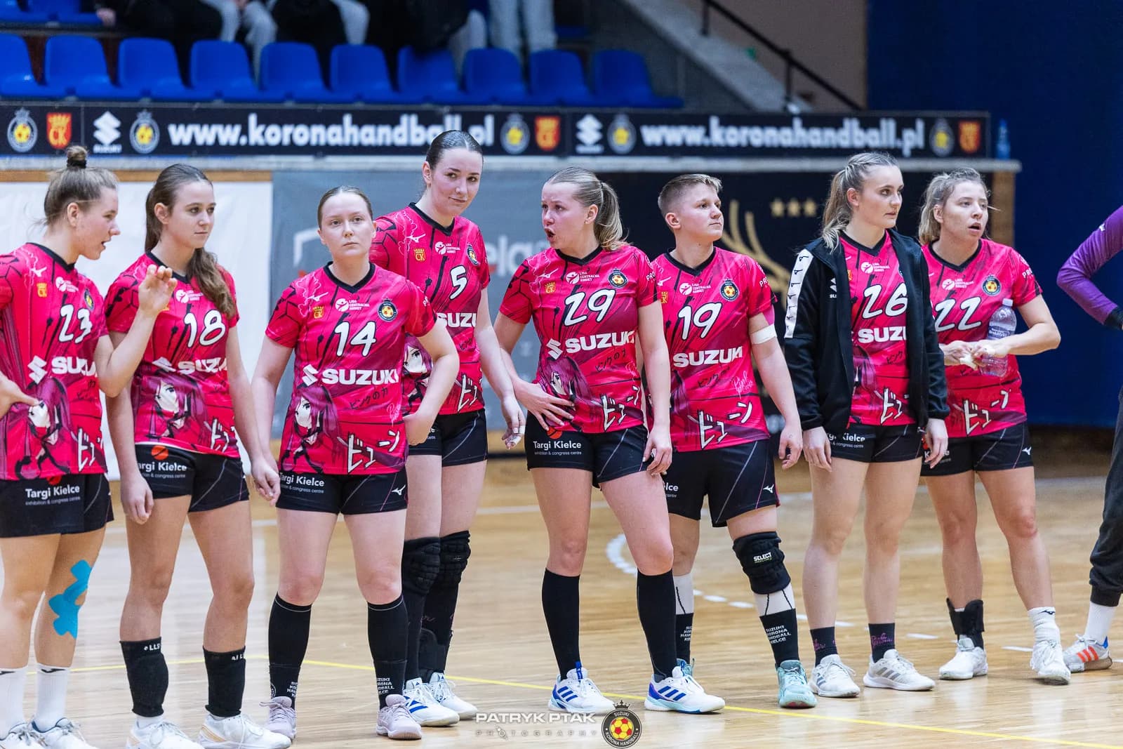 Galeria zdjęć z meczu Suzuki Korona Handball -Elmas-KPS APR Radom,   📷fot. Patryk Ptak