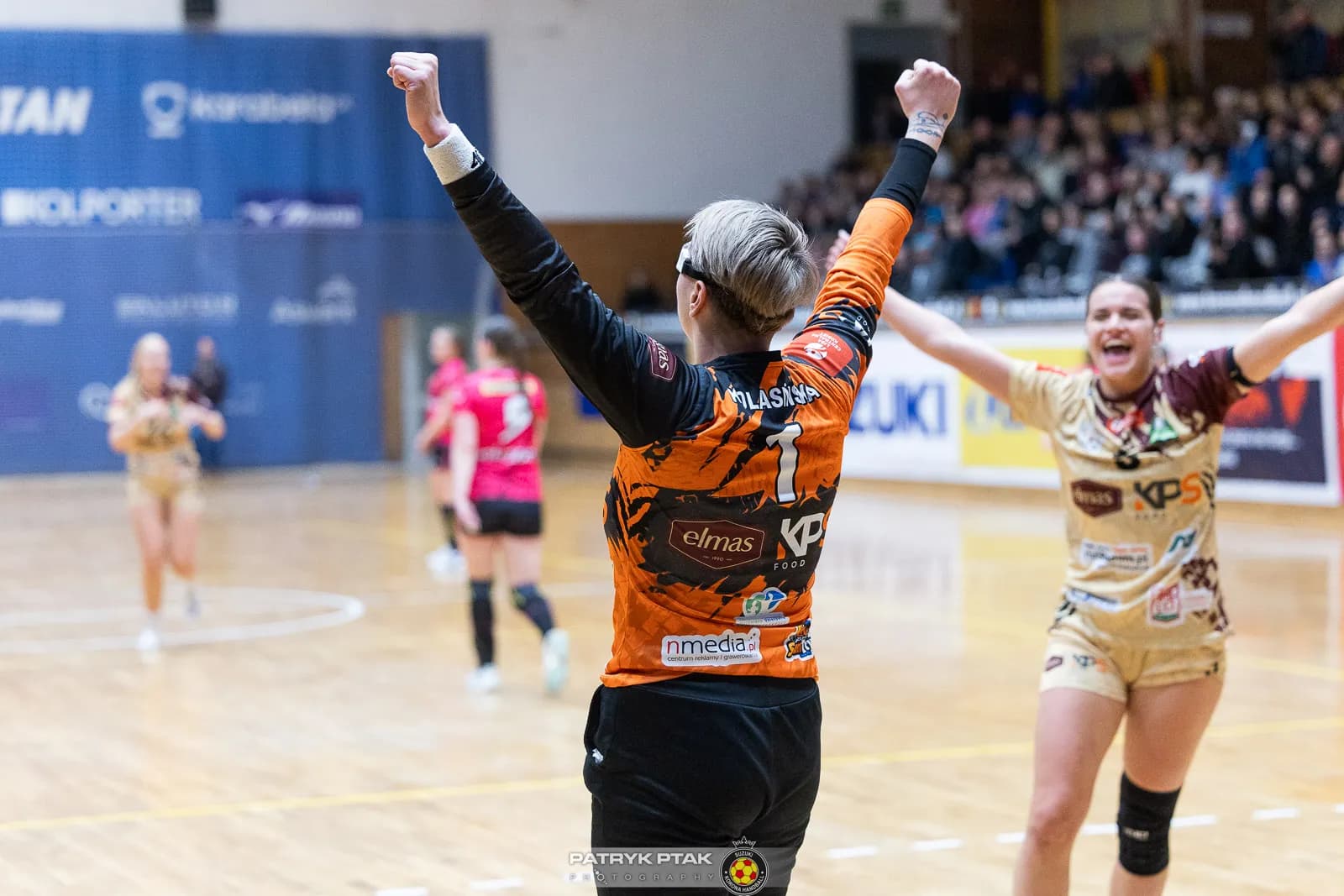 Galeria zdjęć z meczu Suzuki Korona Handball -Elmas-KPS APR Radom,   📷fot. Patryk Ptak