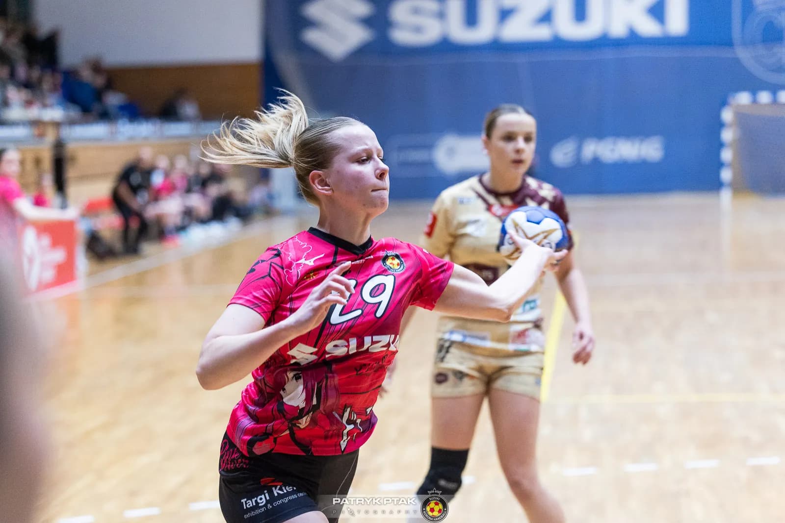 Galeria zdjęć z meczu Suzuki Korona Handball -Elmas-KPS APR Radom,   📷fot. Patryk Ptak