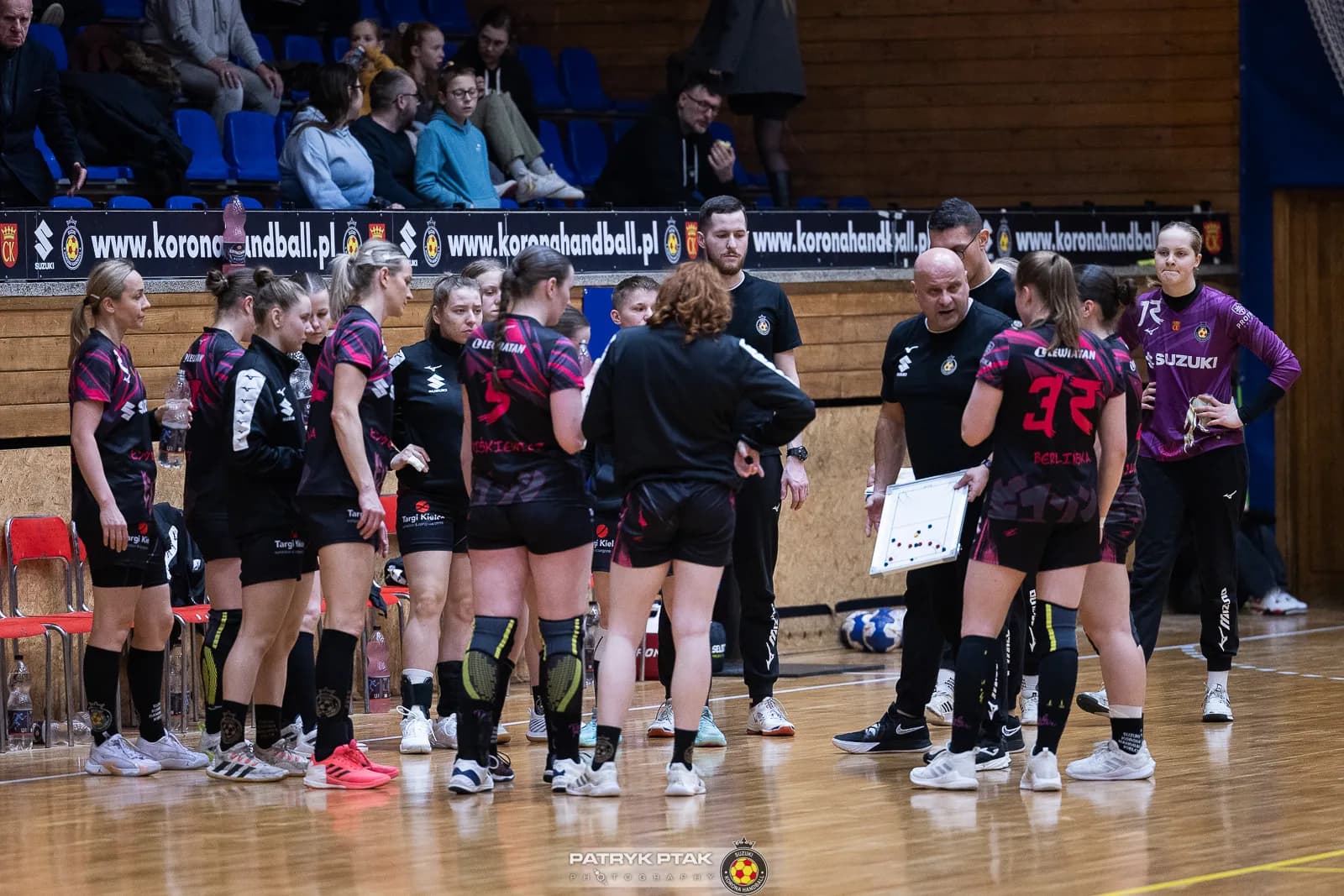 Suzuki Korona Handball Kielce vs SPR Gdynia