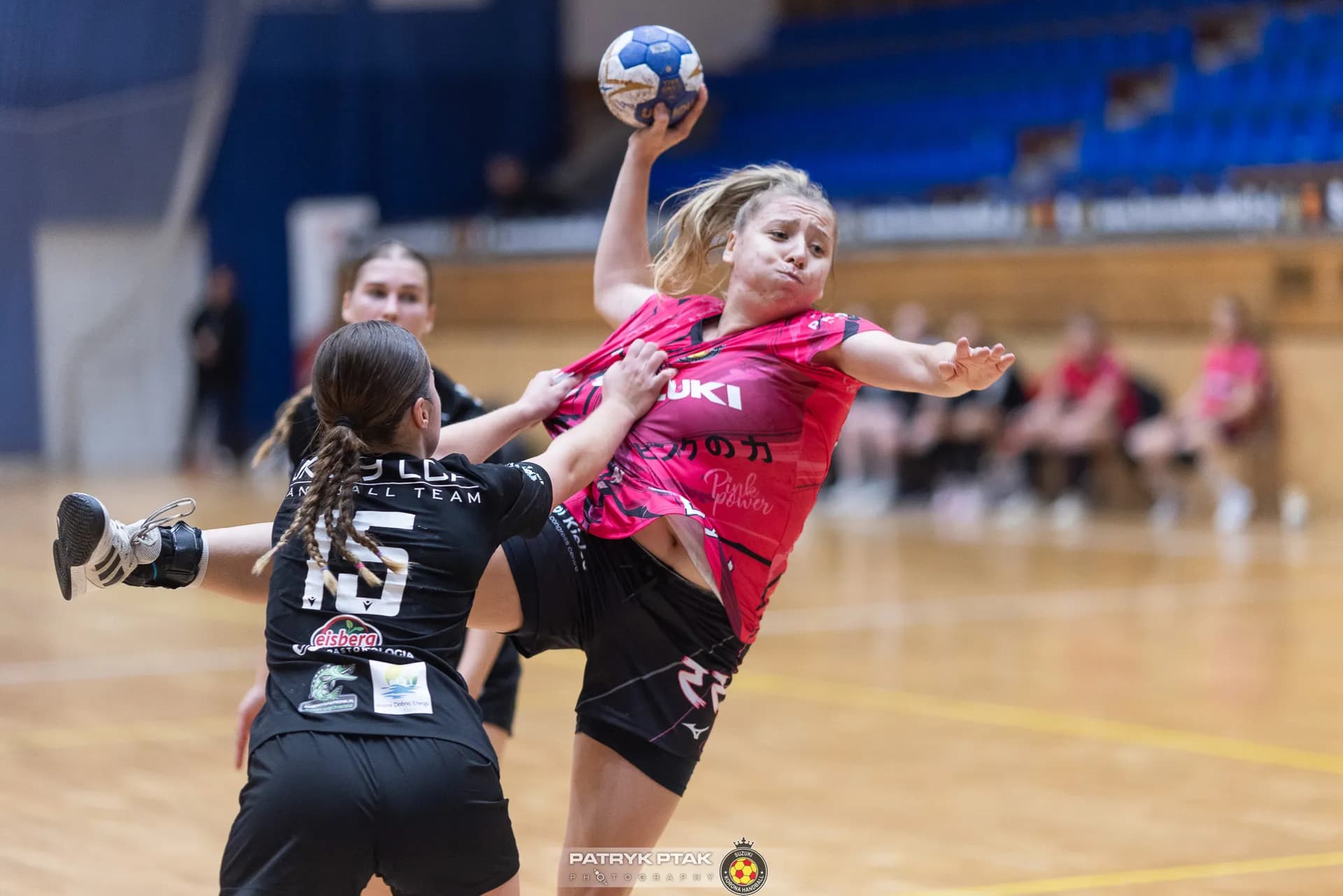 Suzuki Korona Handball Kielce vs UKS Dziewiątka Legnica