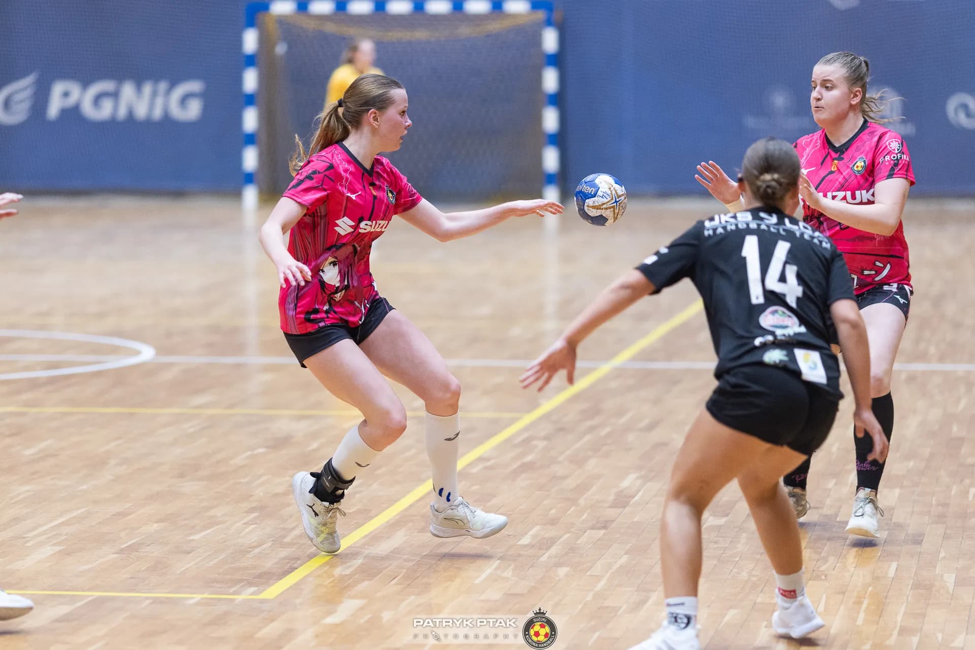 Suzuki Korona Handball Kielce vs UKS Dziewiątka Legnica