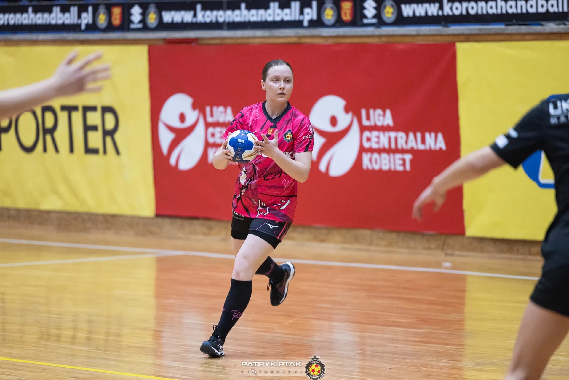 Suzuki Korona Handball Kielce vs UKS Dziewiątka Legnica