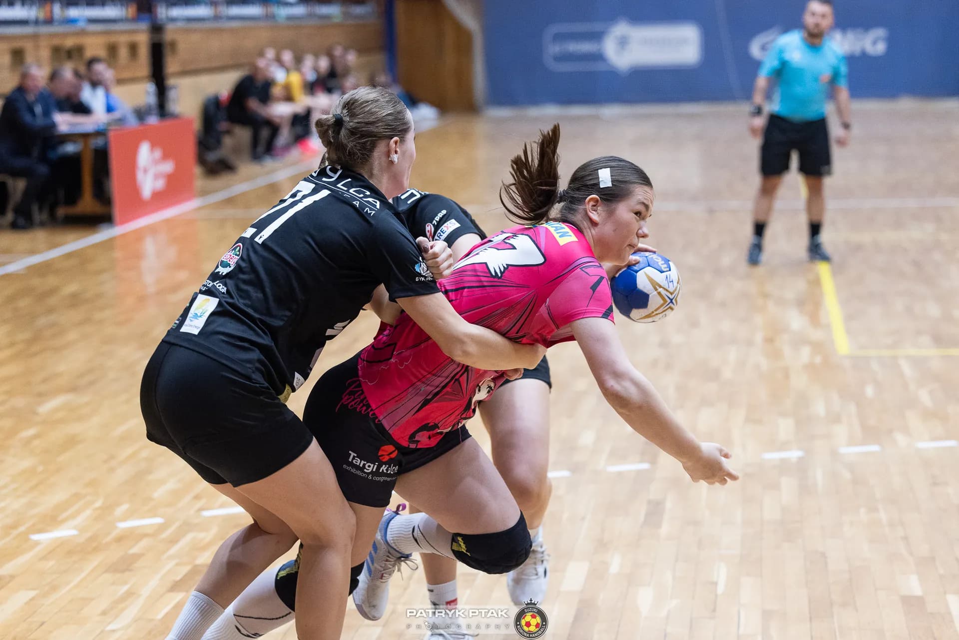 Suzuki Korona Handball Kielce vs UKS Dziewiątka Legnica